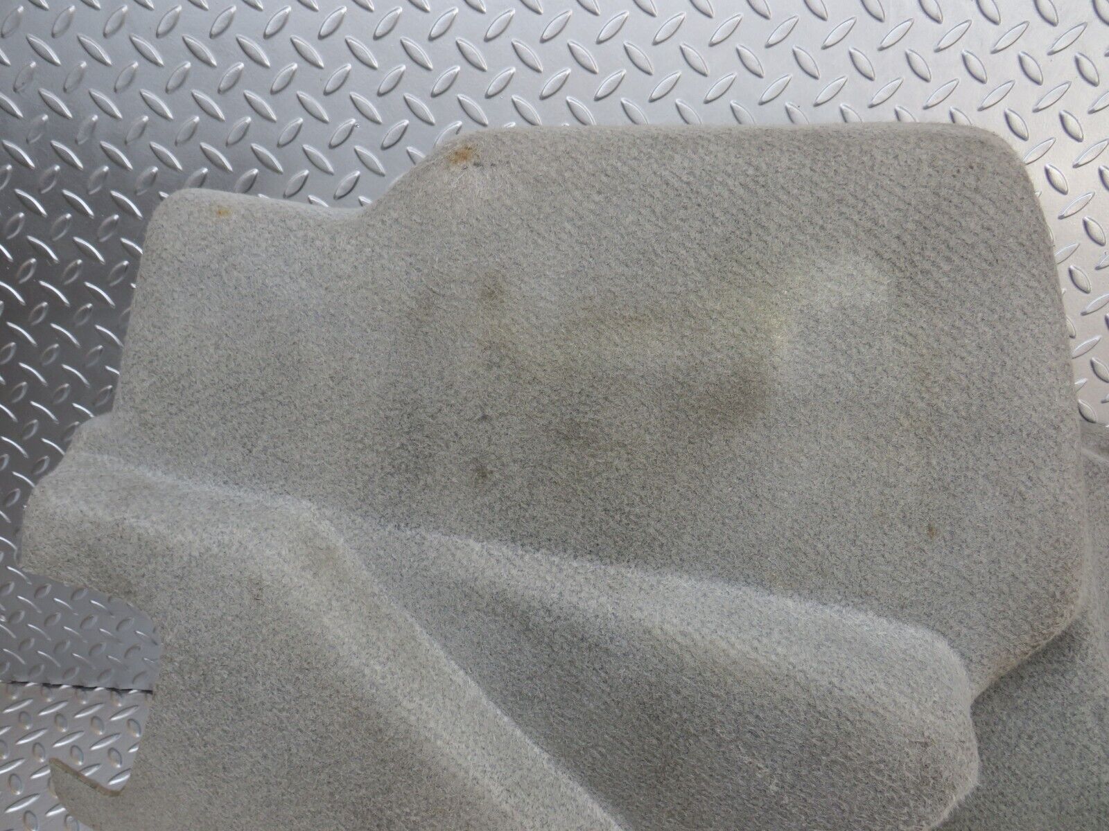 26478 Mercedes-Benz C124 220CE Coupe Trunk Boot Cover Panel Left Side