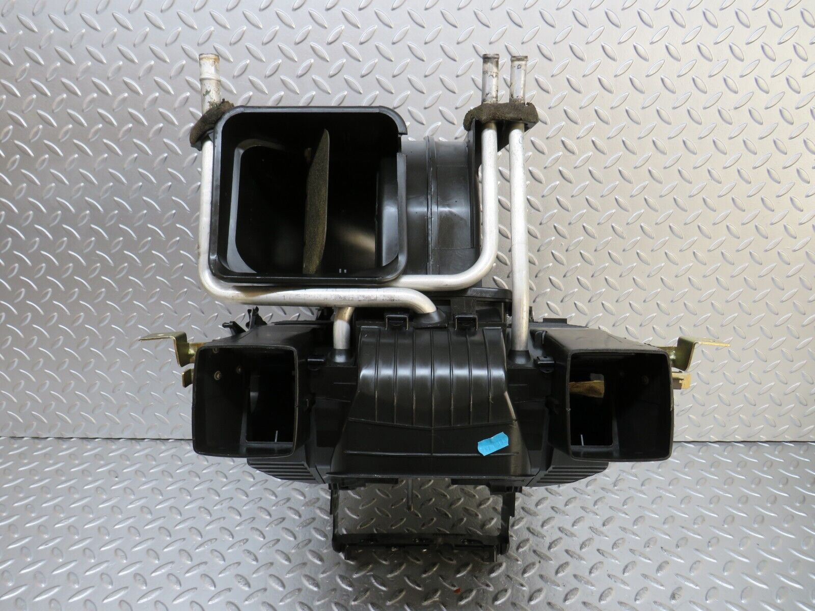 27356 Mercedes-Benz W123 280E Heater Box Blower Housing Bosch 0130062800