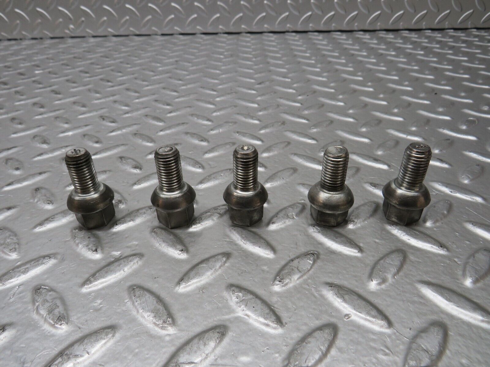 28888 Mercedes-Benz 5x Steel Wheel Lug Bolt M12x1.5