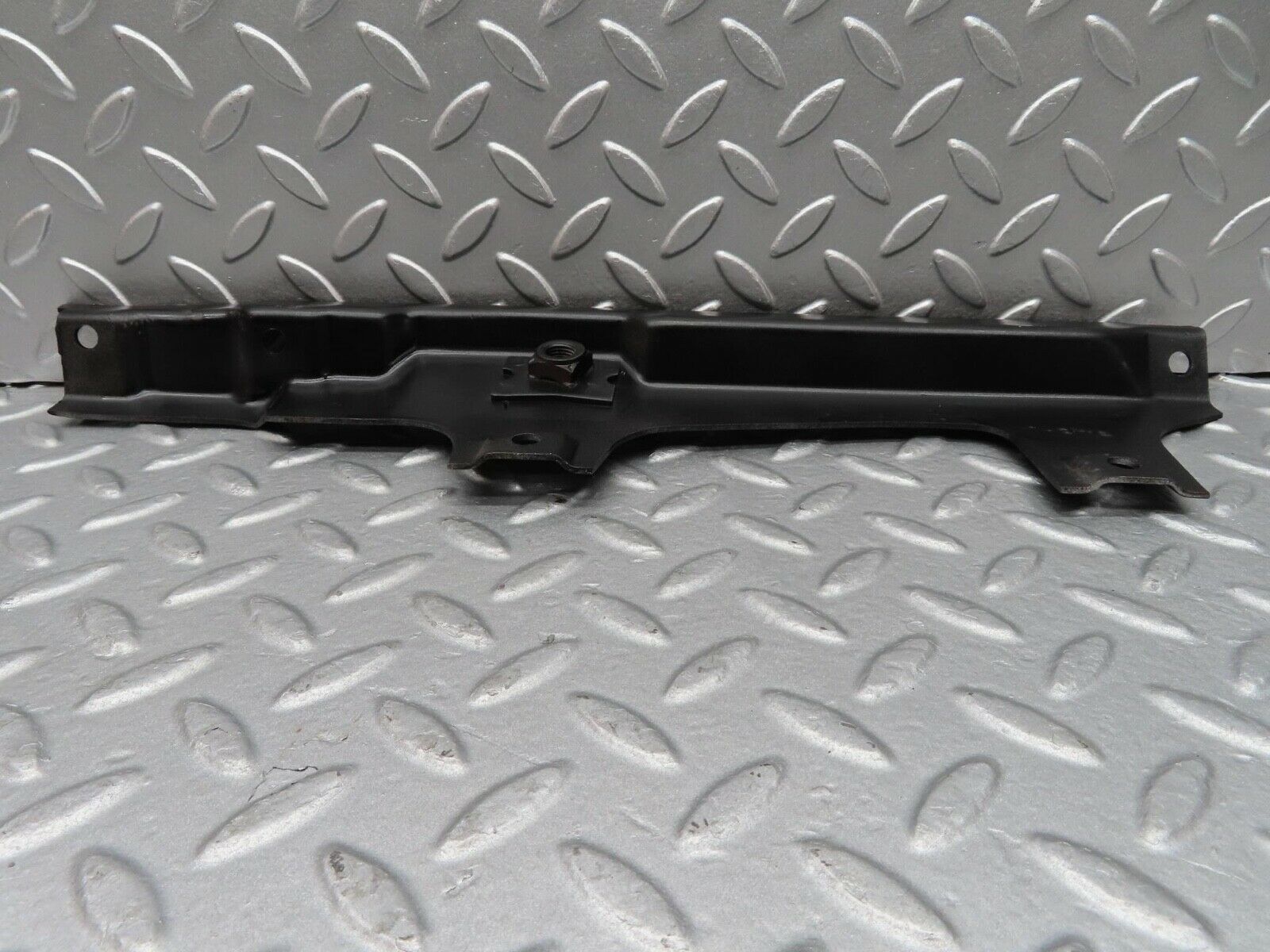 14056 Mercedes-Benz C107 280SLC Rear Left Inner Window Seal Holder Bracket