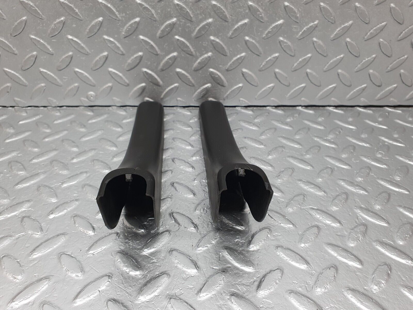 41510 Mercedes-Benz W124 200E Trunk Lid Hinge Cover 1247580029