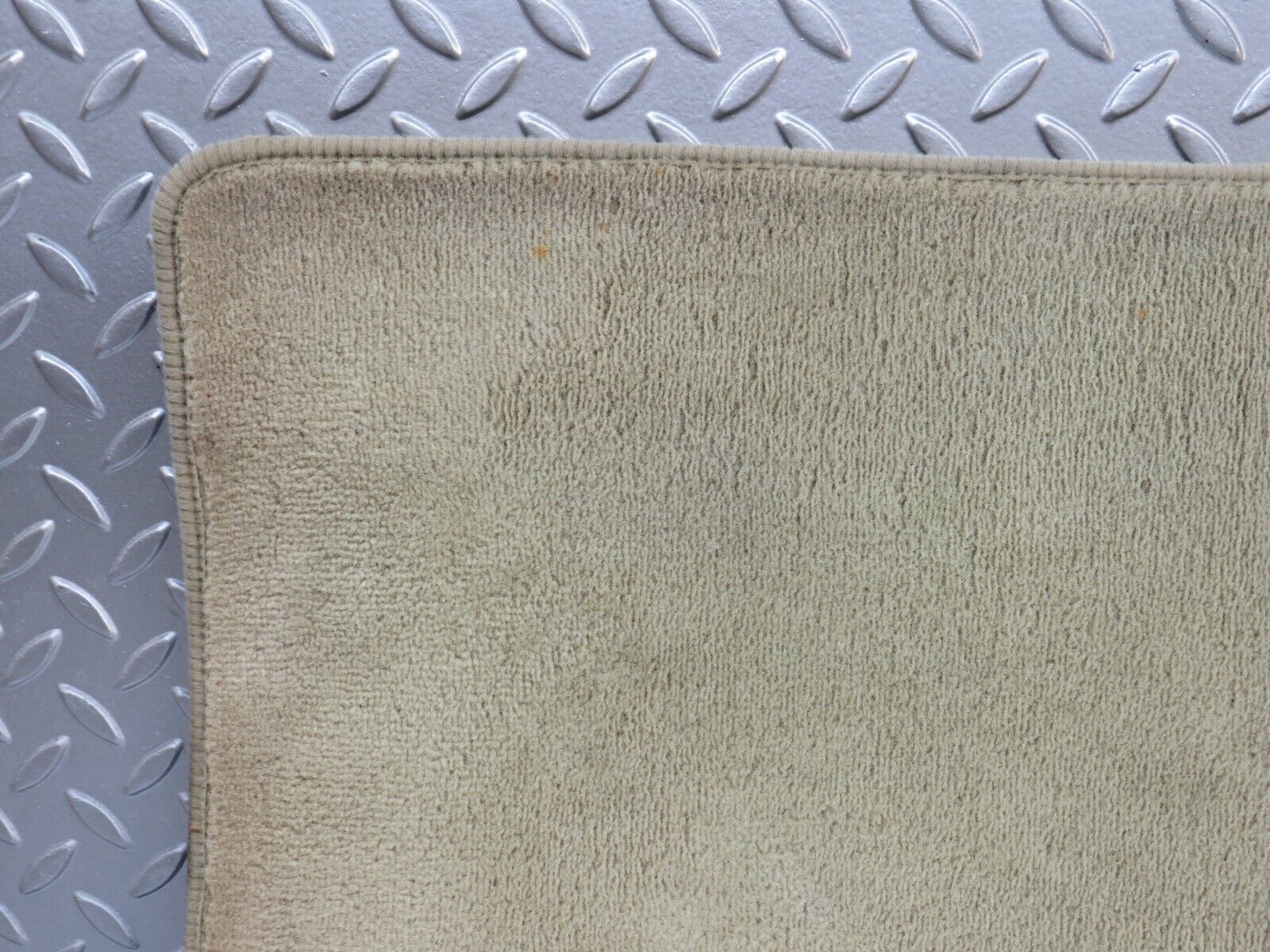 38375 Mercedes-Benz R129 280SL Coupe Front Left Floor Mat Beige