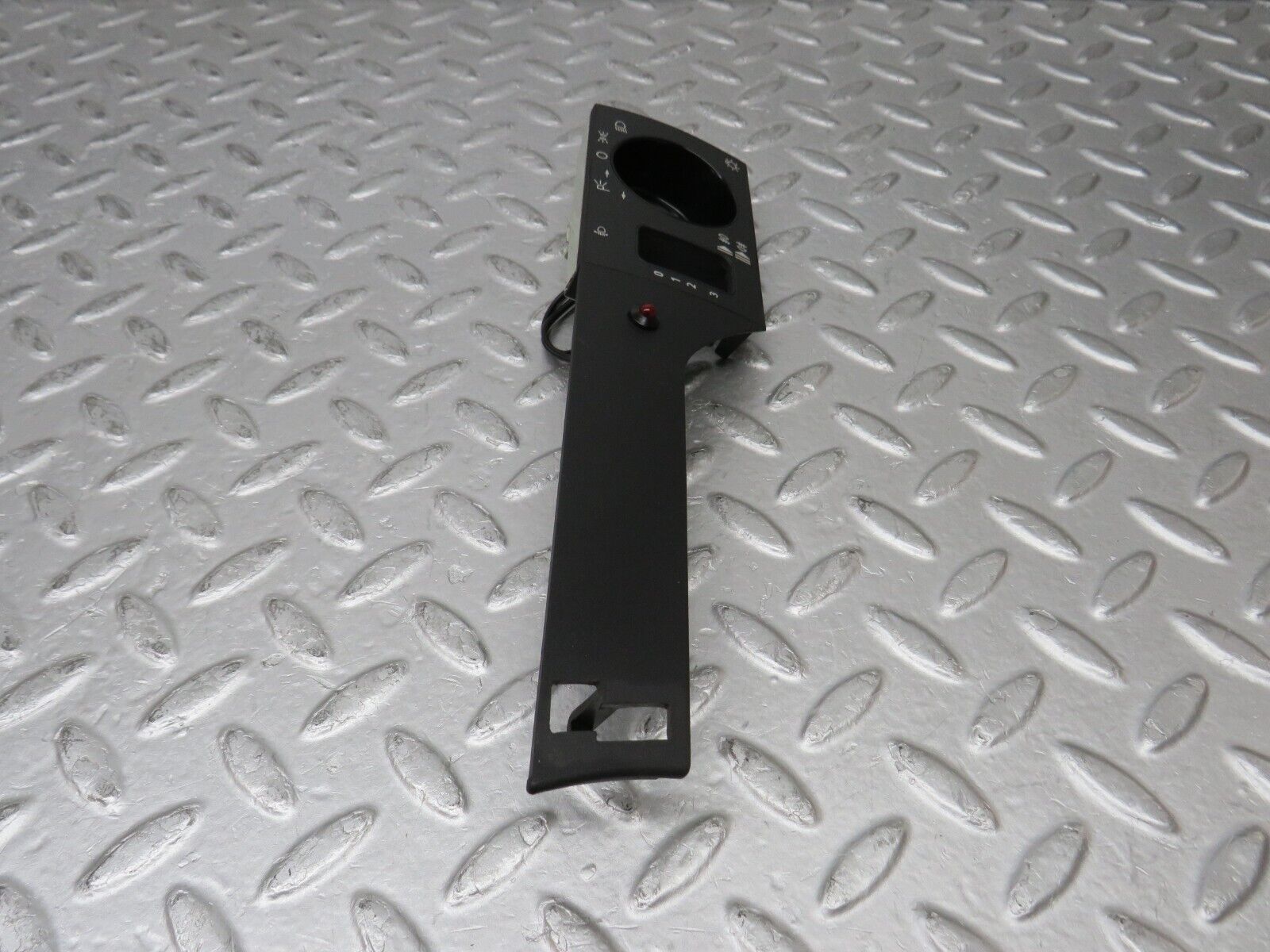 37924 Mercedes-Benz A124 320E Cabriolet Headlight Switch Cover Trim Surround