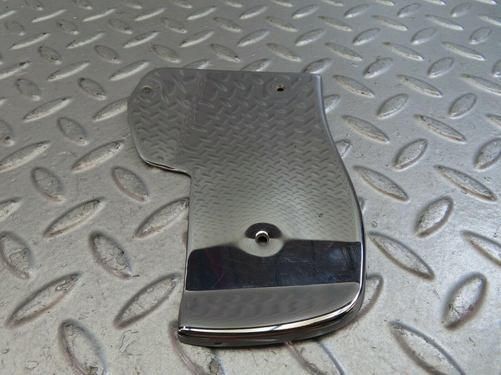 9594 Mercedes-Benz C123 280CE Coupe Right Door Chrome Cover