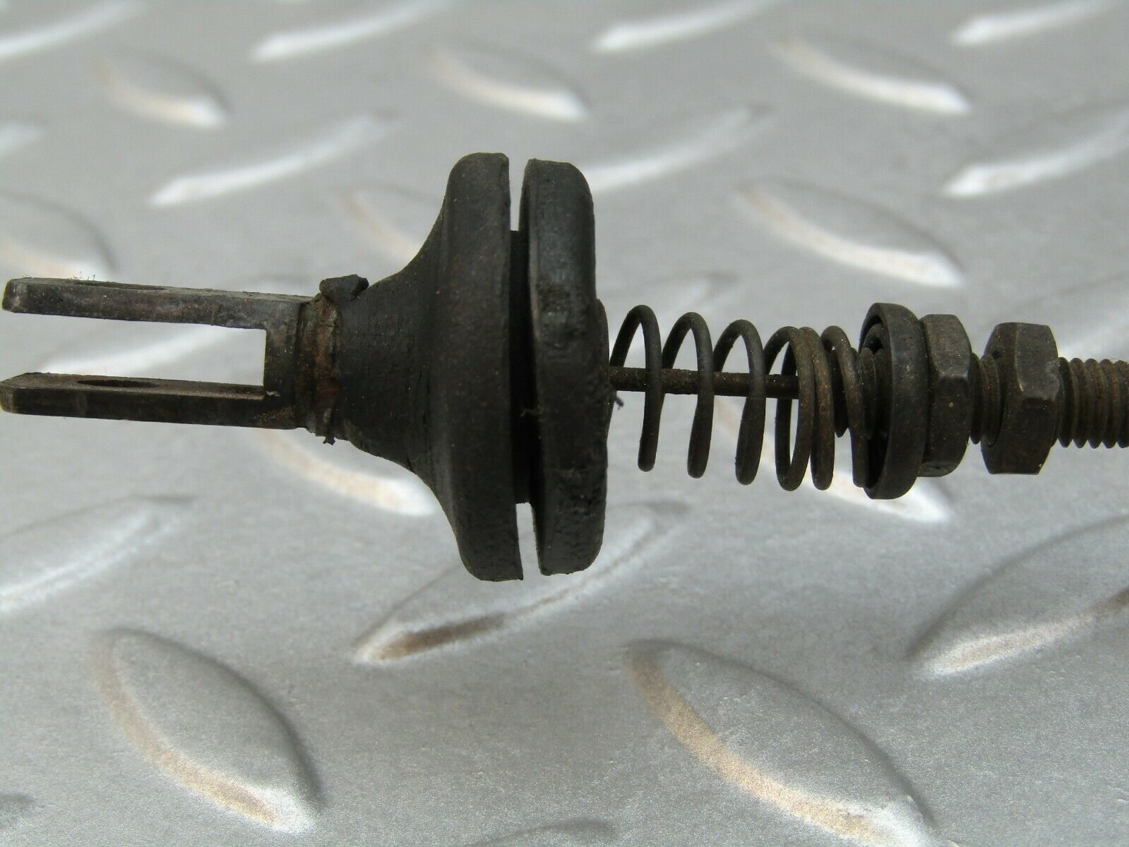 3330 Mercedes-Benz W105 PONTON Bonnet Release Cable