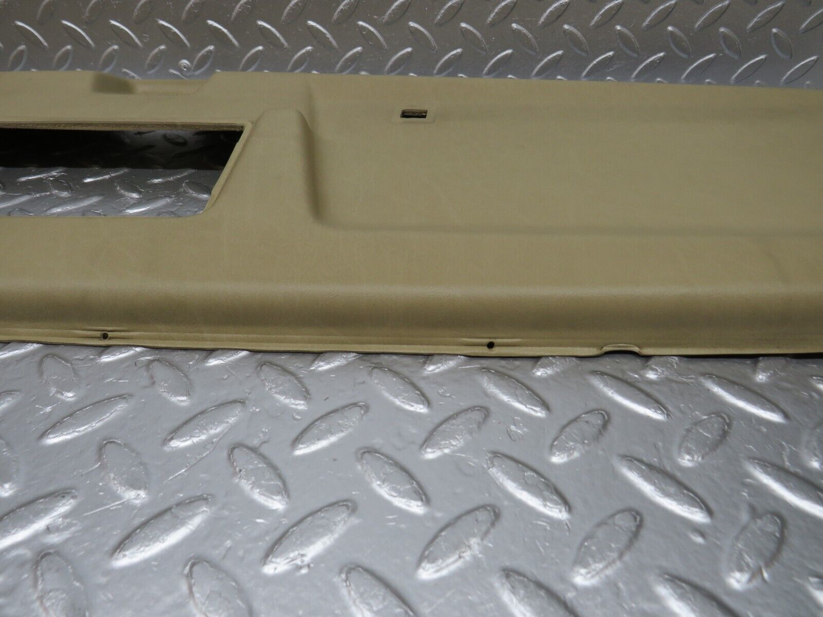 34017 Mercedes-Benz W124 260E Headlining Roof Panel Beige 2109872825
