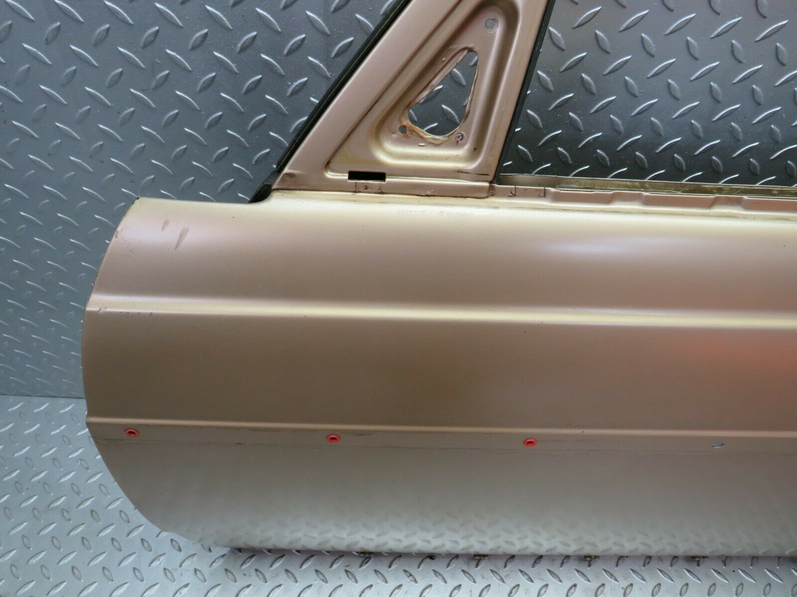 24104 Mercedes-Benz W123 280E Front Left Door