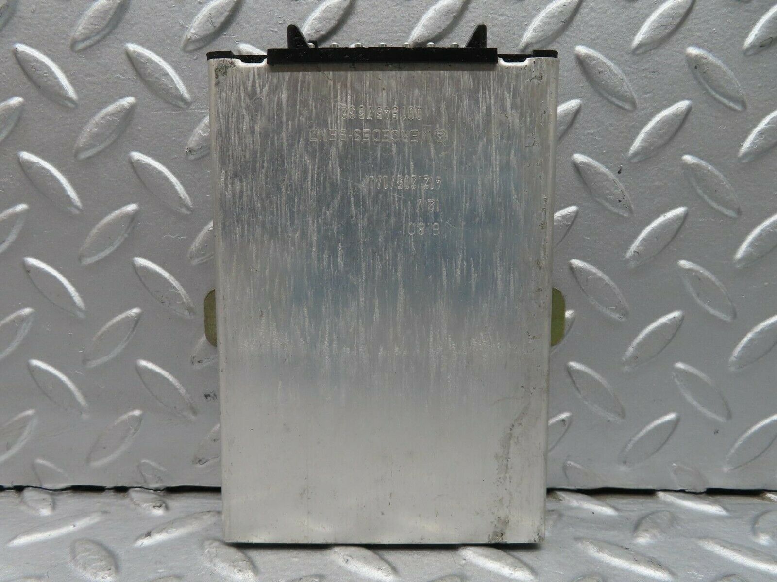 16710 Mercedes-Benz C107 380SLC Cruise Control Module Unit 0015457632