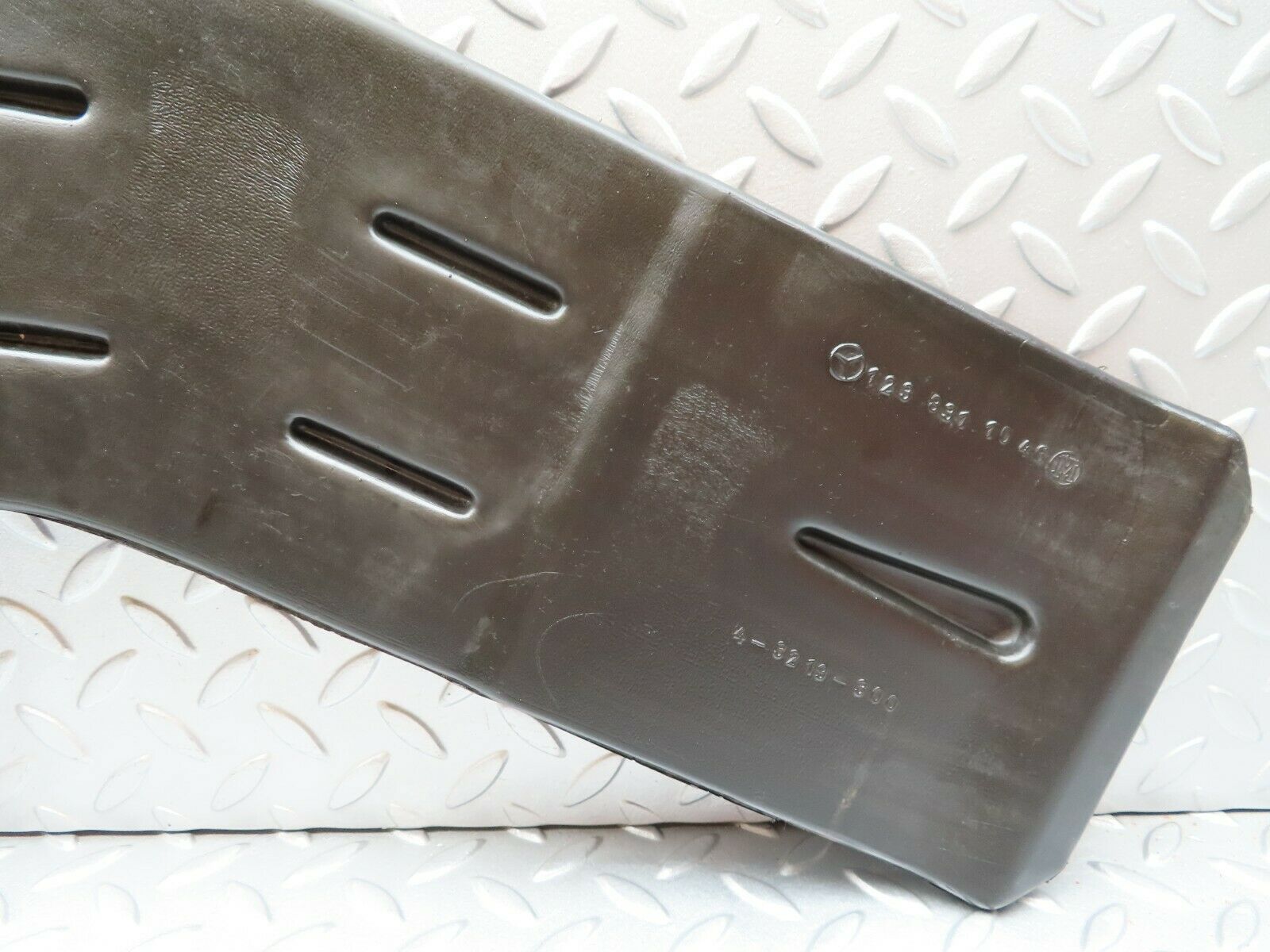 3765 Mercedes-Benz S123 200T Wagon Heating Air Duct Right Side 1238311046