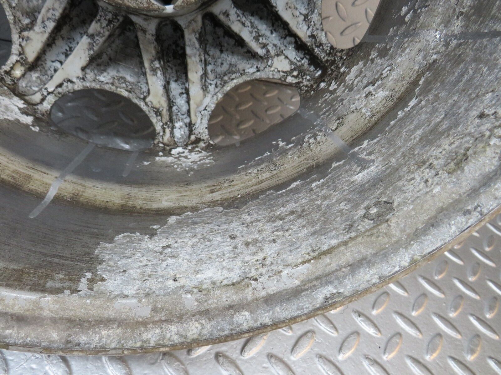 39530 Mercedes-Benz Alloy Wheel Set 8Jx16H2 ET34 1244011402