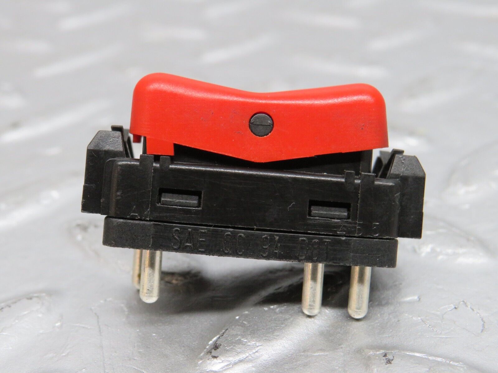 39636 Mercedes-Benz R129 320SL Coupe Hazard Warning Light Switch 1408216451