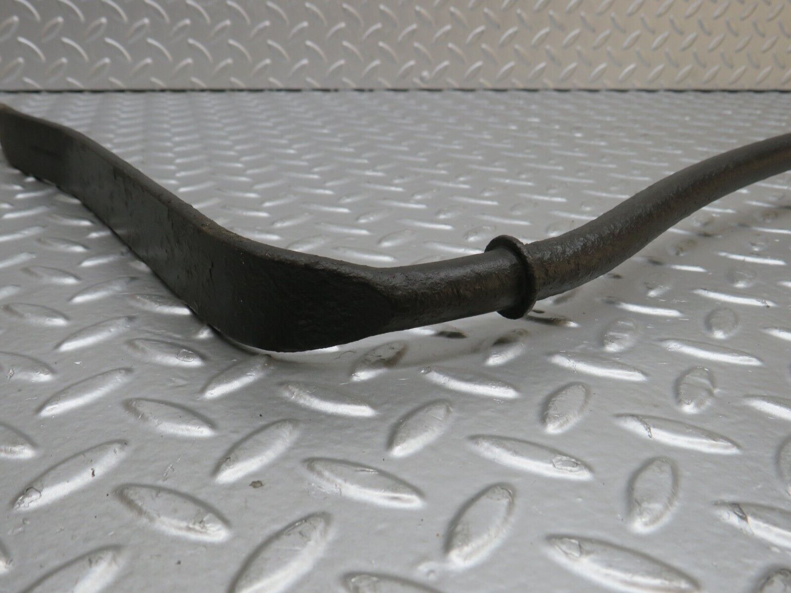 0408 Mercedes-Benz W116 350SE Anti Roll Bar Rear Axle 1163261565