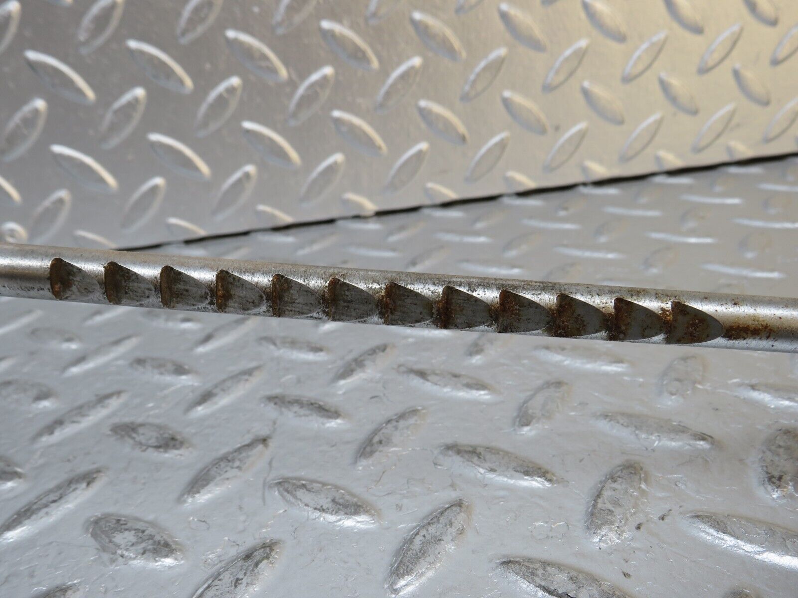 0438 Mercedes-Benz W123 230E Handbrake Handle