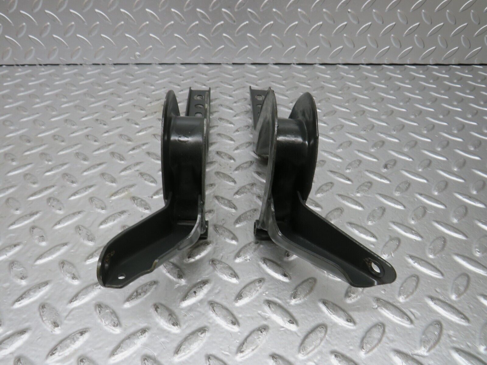 27390 Mercedes-Benz W123 280E Trunk Lid Hinge Pair 1237500187 1237500287