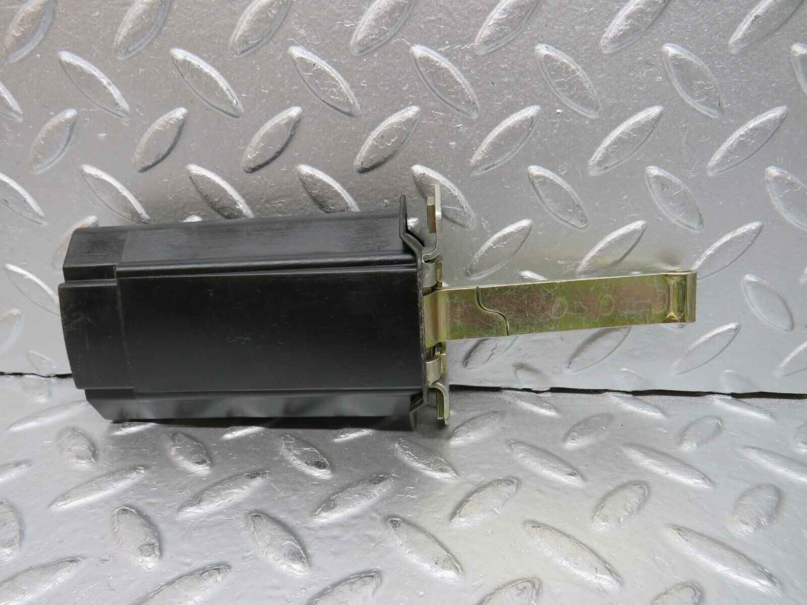 32438 Mercedes-Benz S124 300TE Wagon Door Safety Check Strap