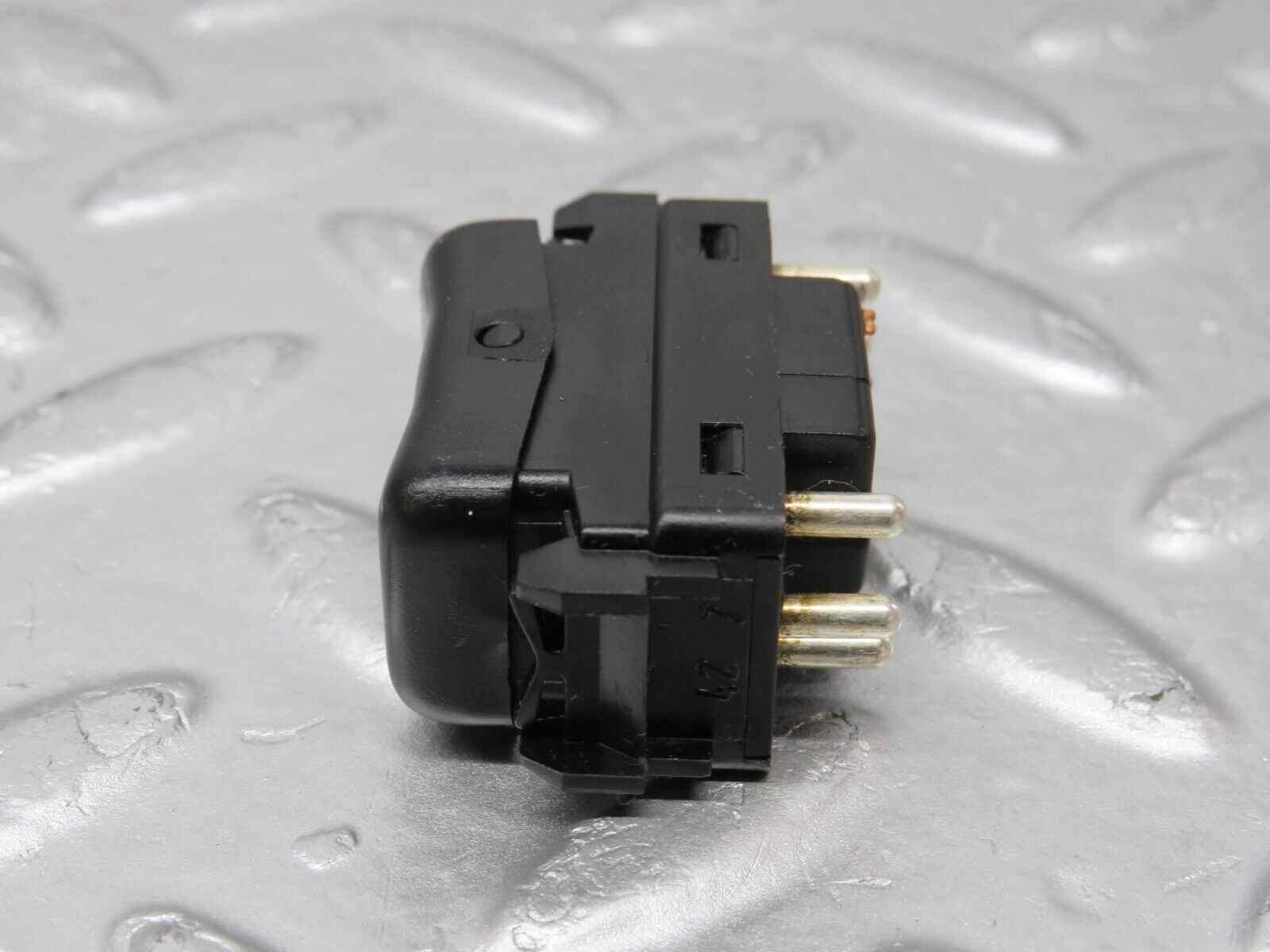 34047 Mercedes-Benz W124 260E Electric Window Switch Left 1248204610