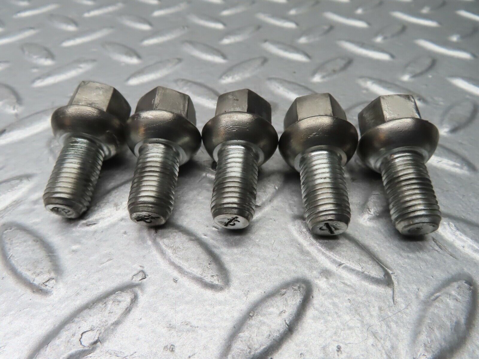 21636 Mercedes-Benz 5x Steel Wheel Lug Bolt M12x1.5