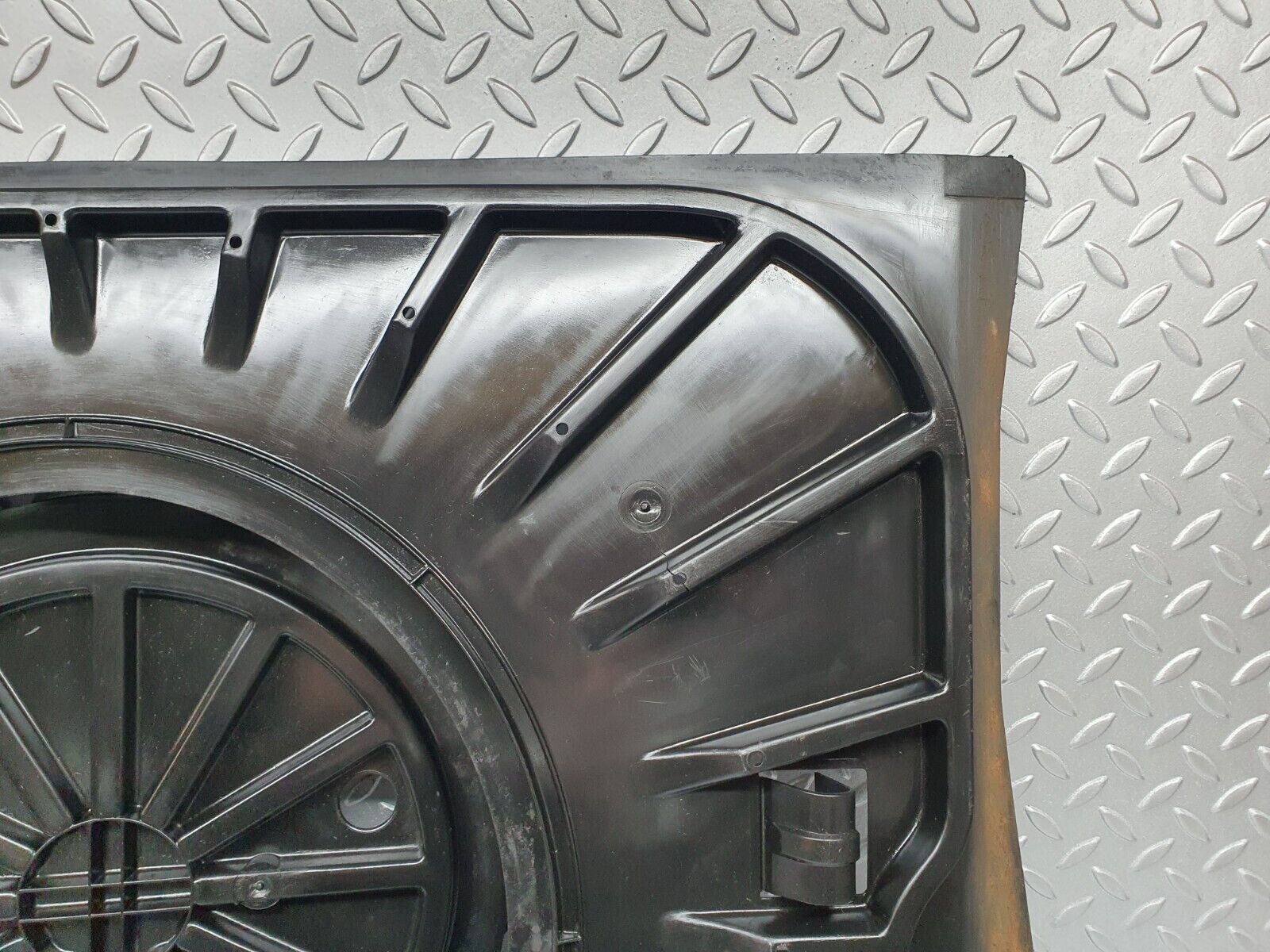 41480 Mercedes-Benz W124 200E Spare Wheel Cover 1246933133