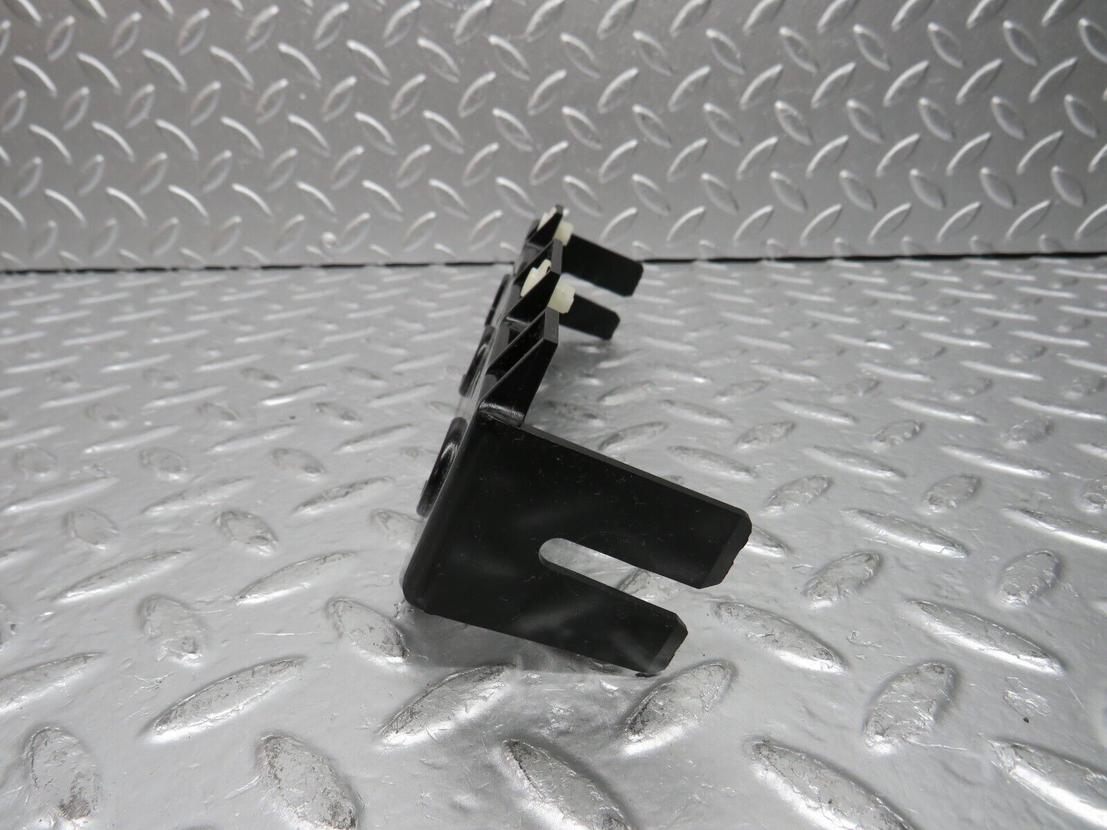 30815 Mercedes-Benz W201 190E 2.0L Heater Control Switch Holder Panel 2018330414