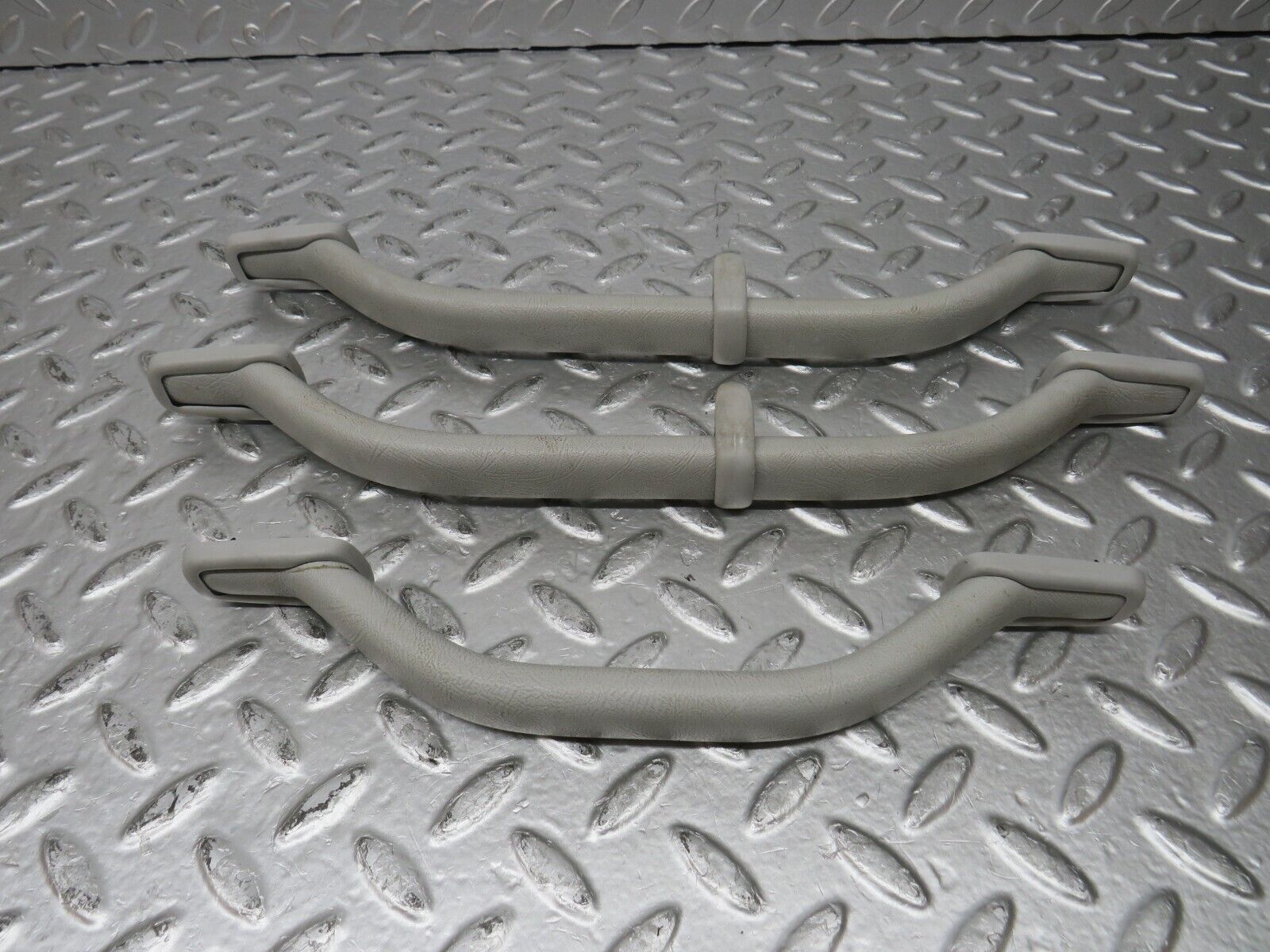 31314 Mercedes-Benz S124 220TE Wagon Interior Roof Grab Handle Set Grey