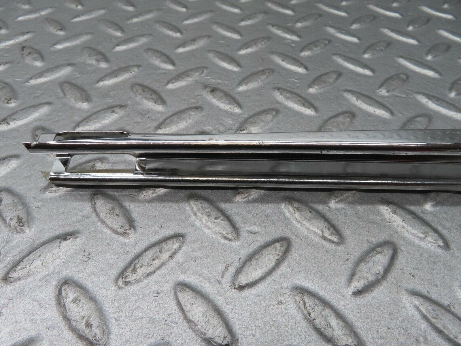 13193 Mercedes-Benz W111 220S Rear Left Door Front Chrome Window Channel