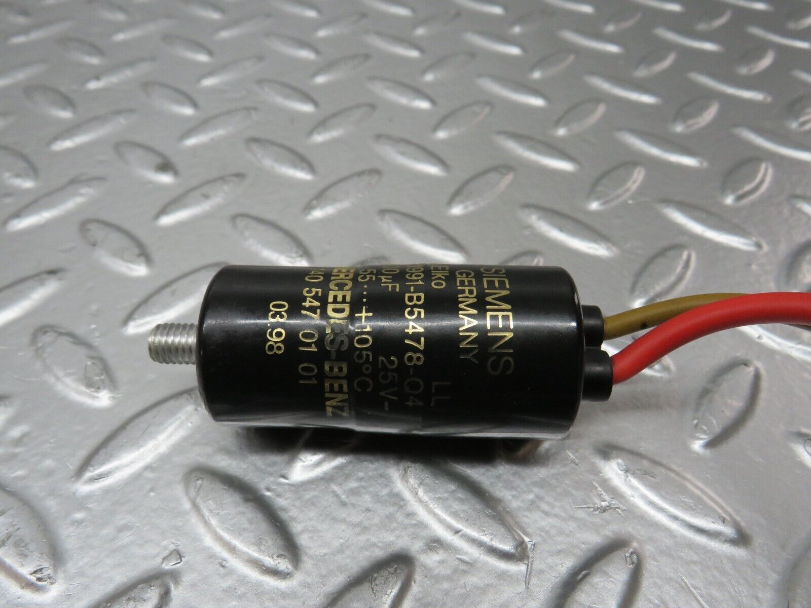 24895 Mercedes-Benz W140 S320 Battery Condenser 1405470101