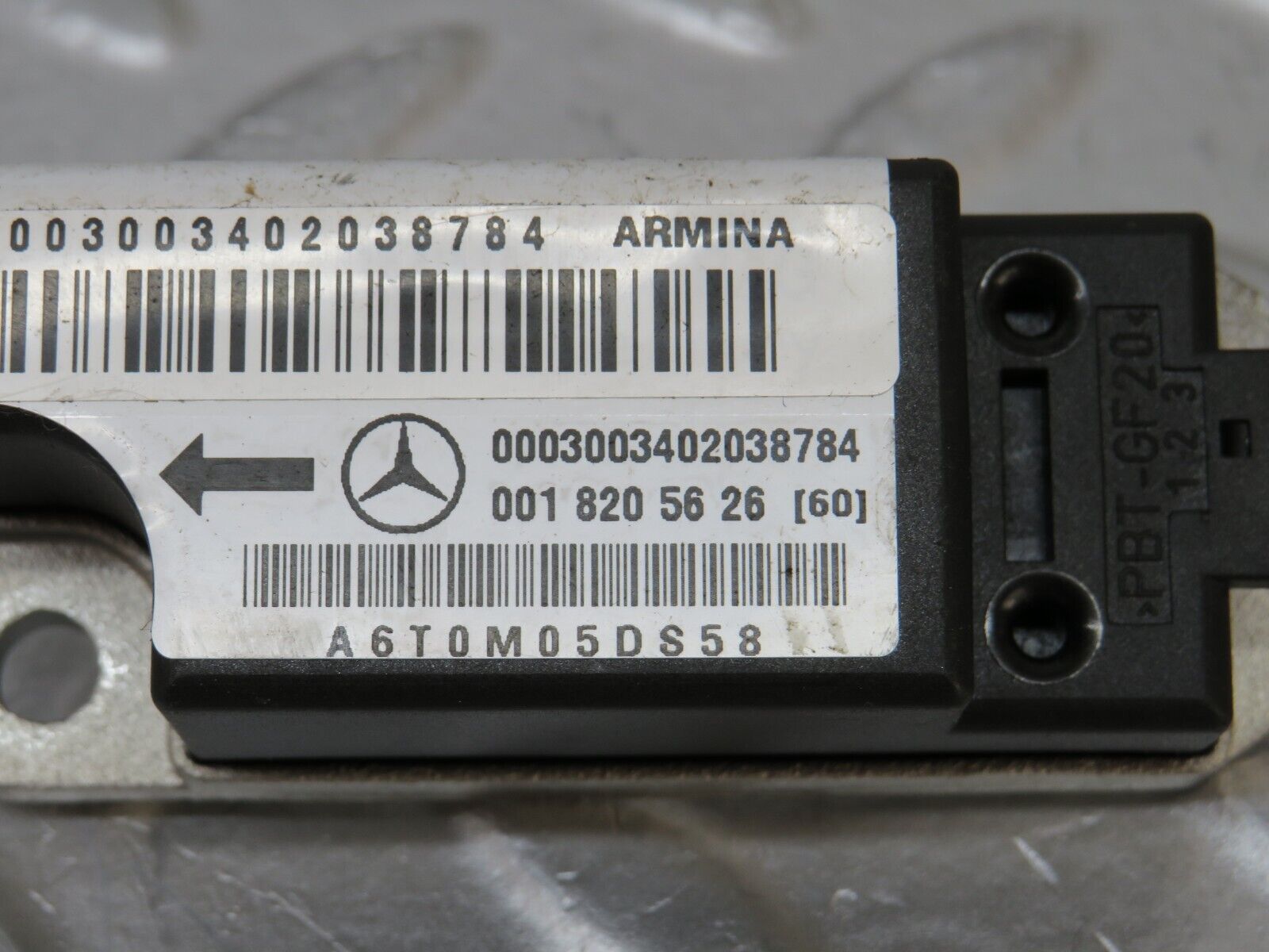 34880 Mercedes-Benz W210 320E Airbag Crash Sensor 0018205626