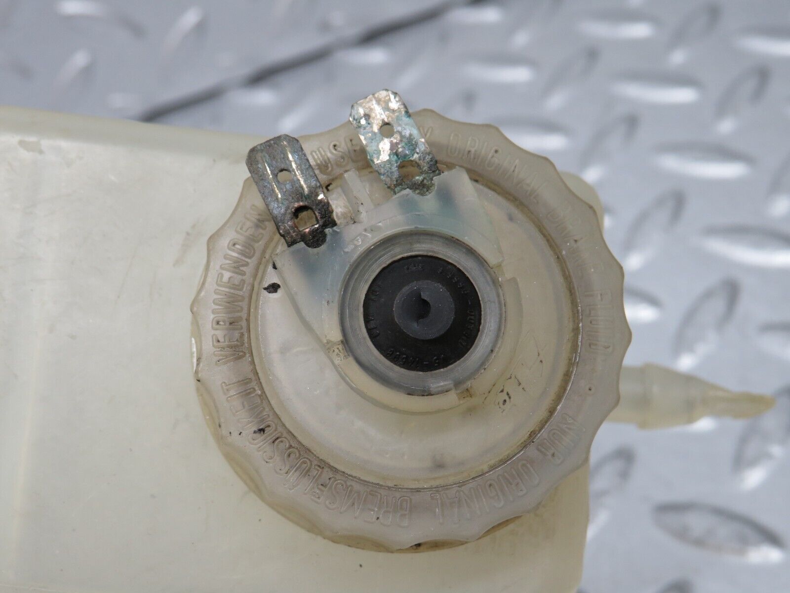 29990 Porsche 924 Brake Fluid Reservoir Tank Ate