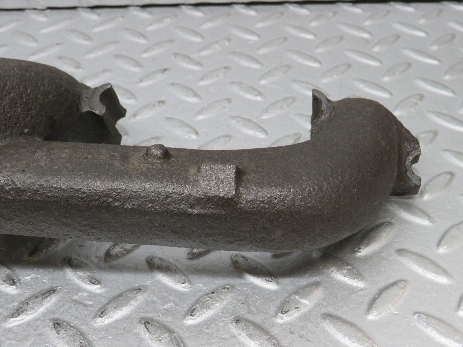 35928 Mercedes-Benz 240D OM616.912 Exhaust Manifold 6151420601