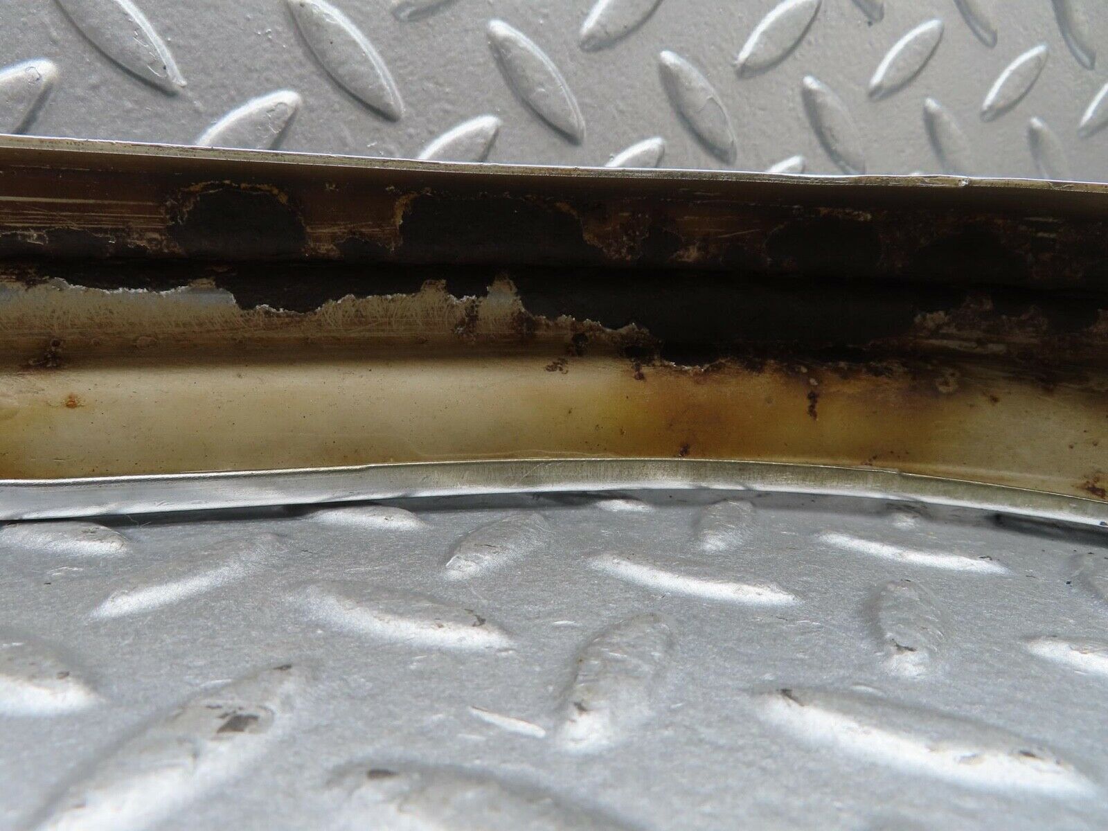 14313 Mercedes-Benz W116 350SE Rear Left Upper Bumper Chrome 1168800771