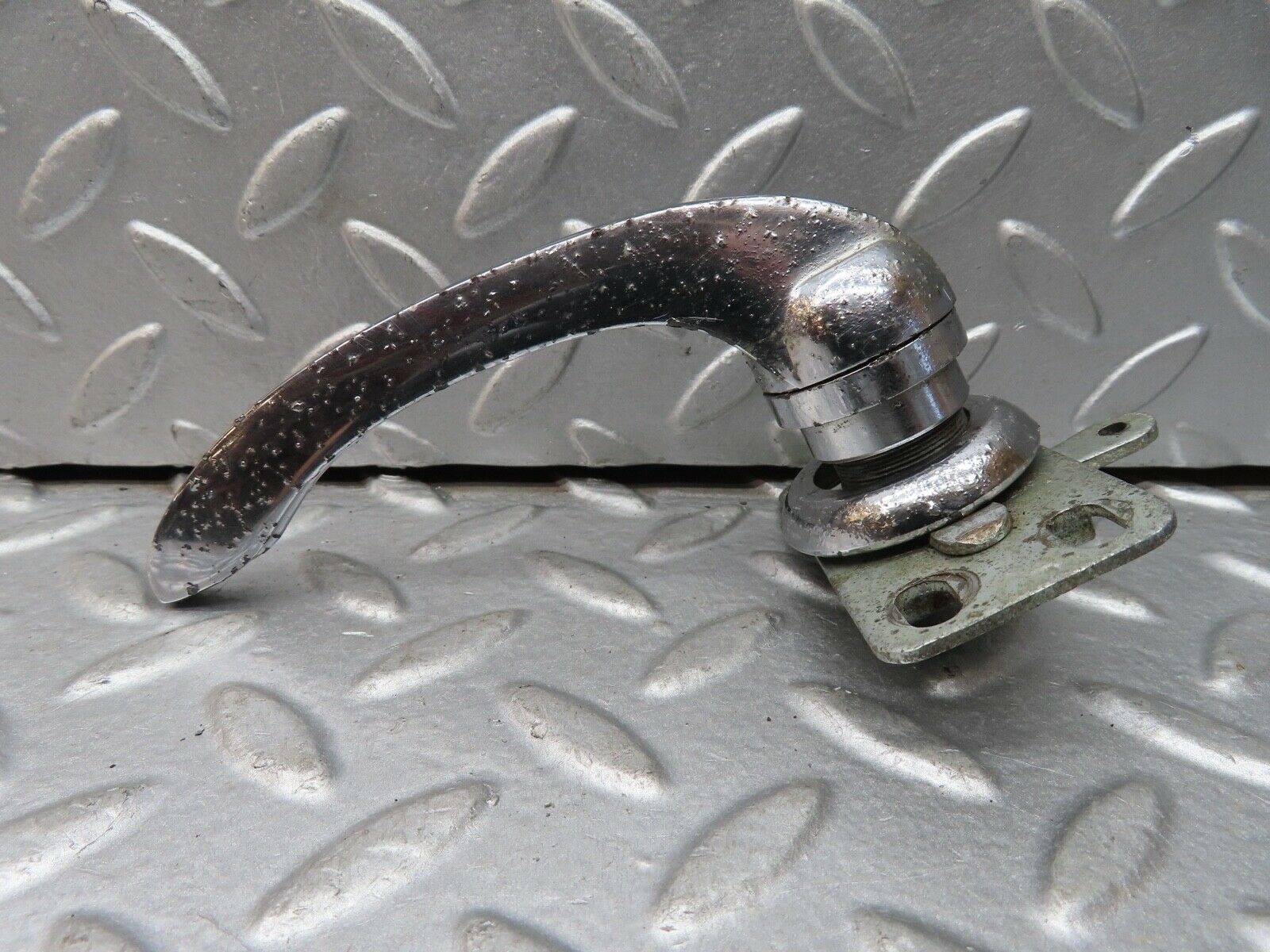 18779 Mercedes-Benz W120 W121 Ponton Front Interior Chrome Door Handle