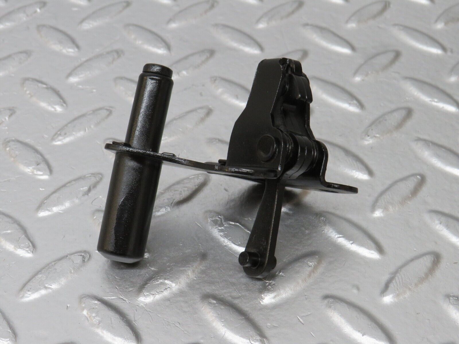 34676 Mercedes-Benz W124 260E Bonnet Lock Catch 1248800260