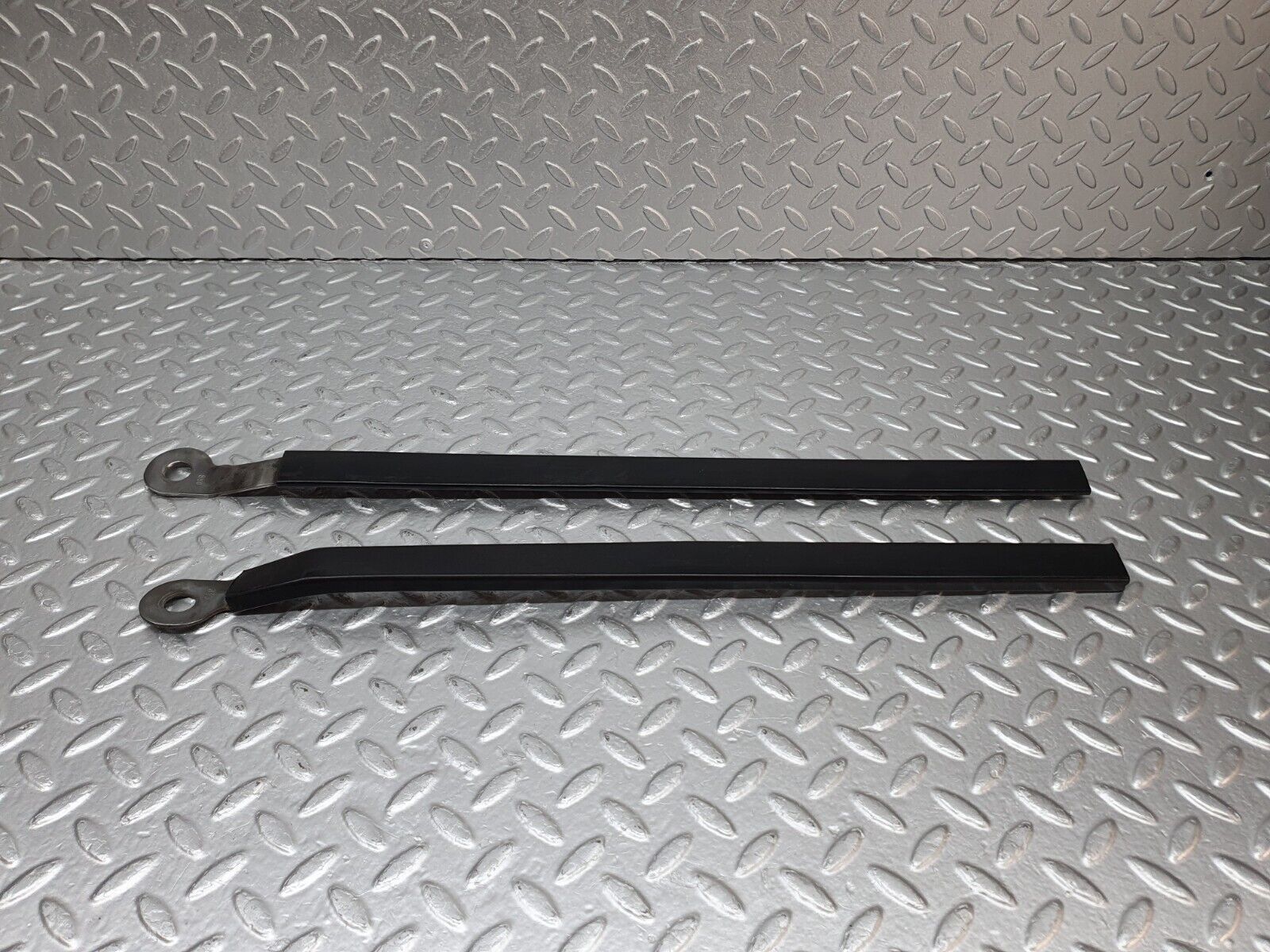 40783 Mercedes-Benz W123 300D Seat Belt Runner Pair