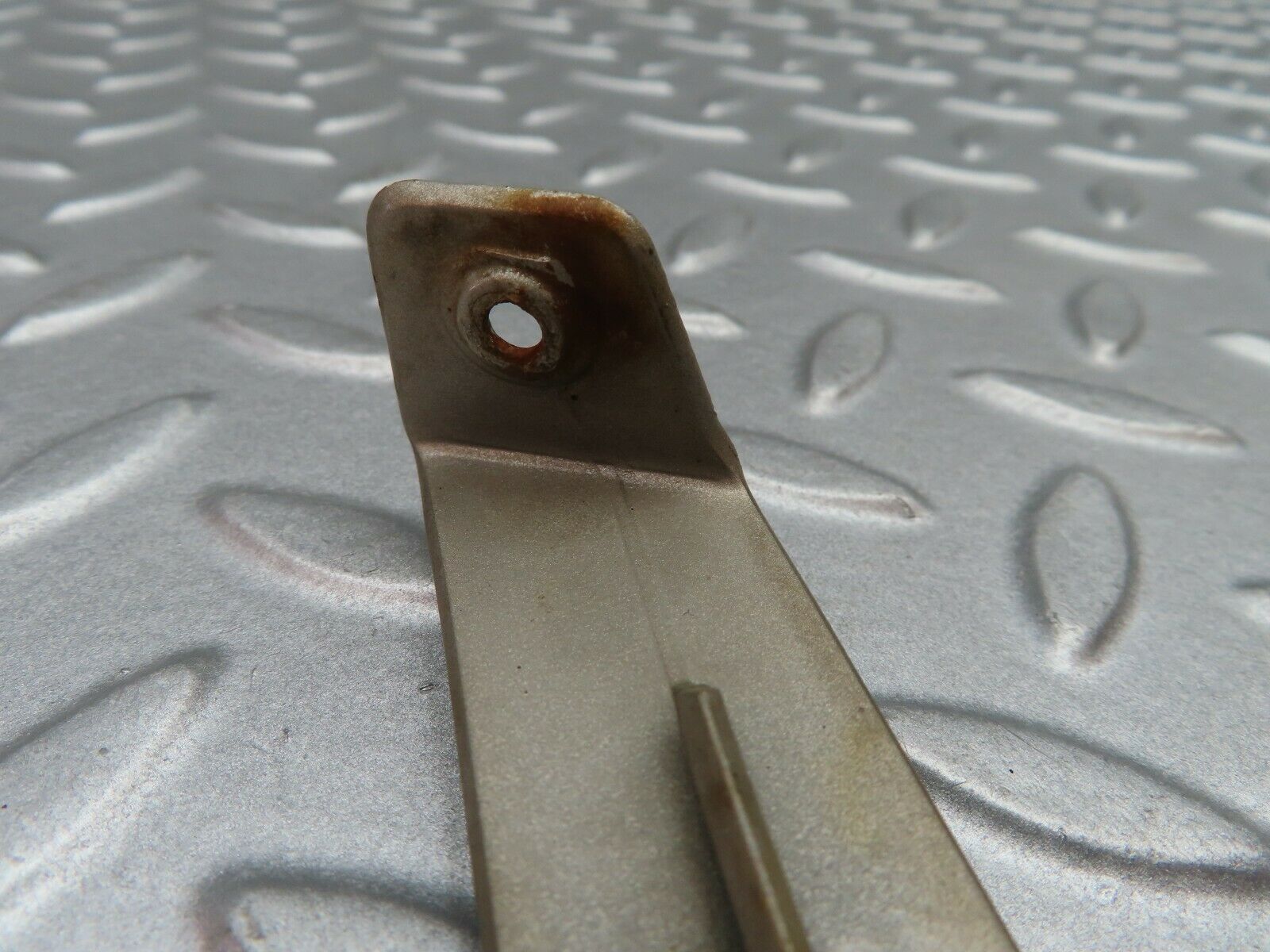 5576 Mercedes-Benz W124 230E C Pillar Exterior Trim Left Side