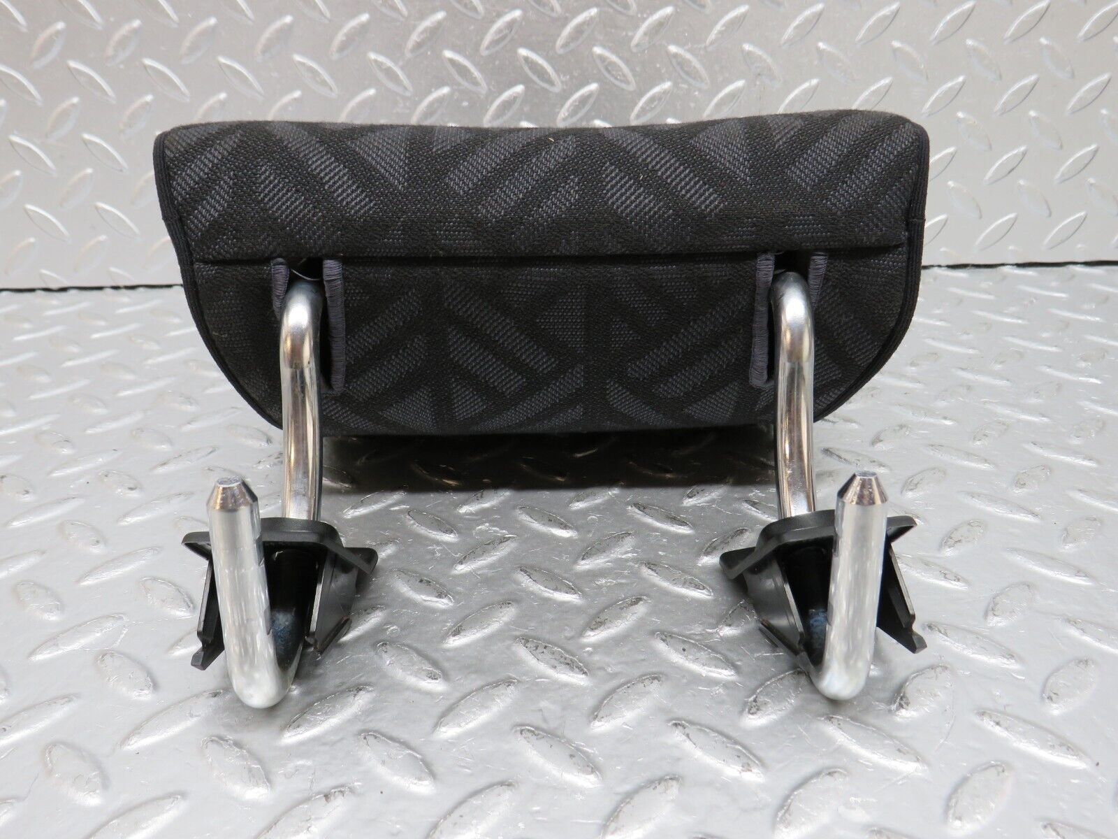 33389 Mercedes-Benz W202 C180 Rear Headrest