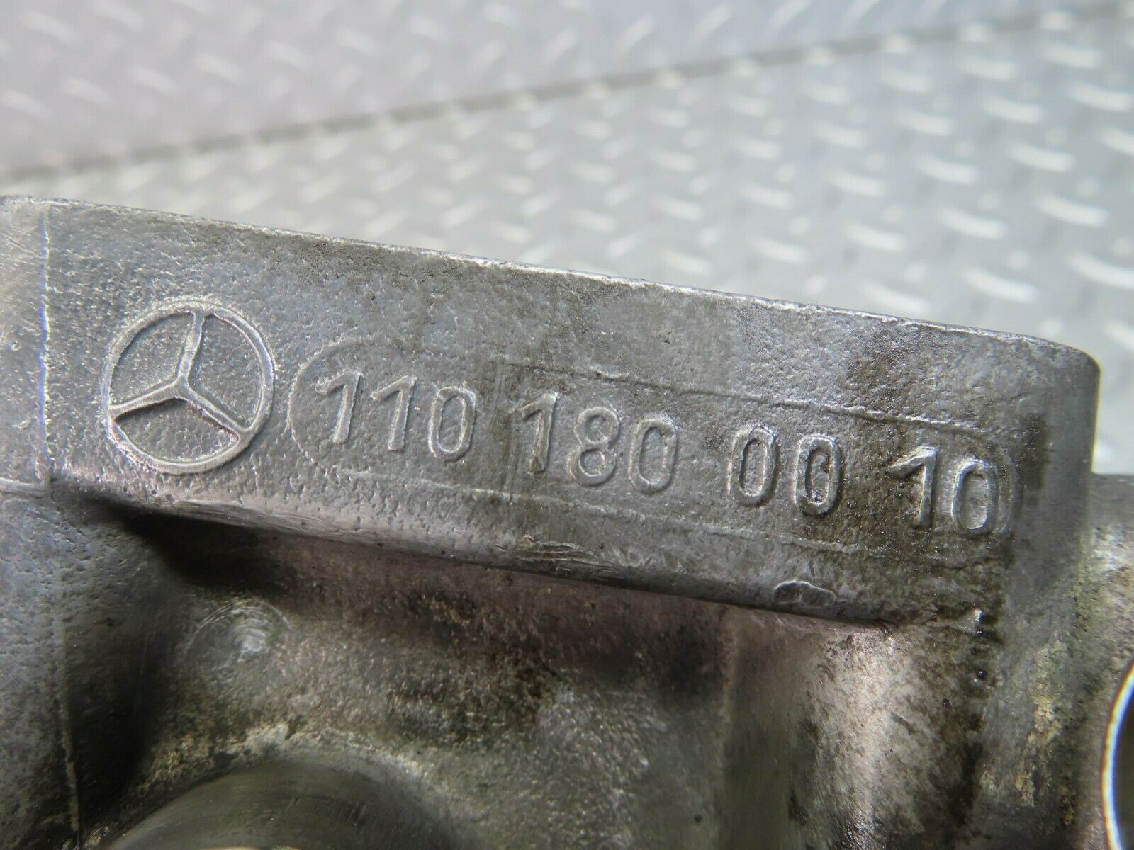 8766 Mercedes-Benz W114 Oil Filter Housing 1101800010