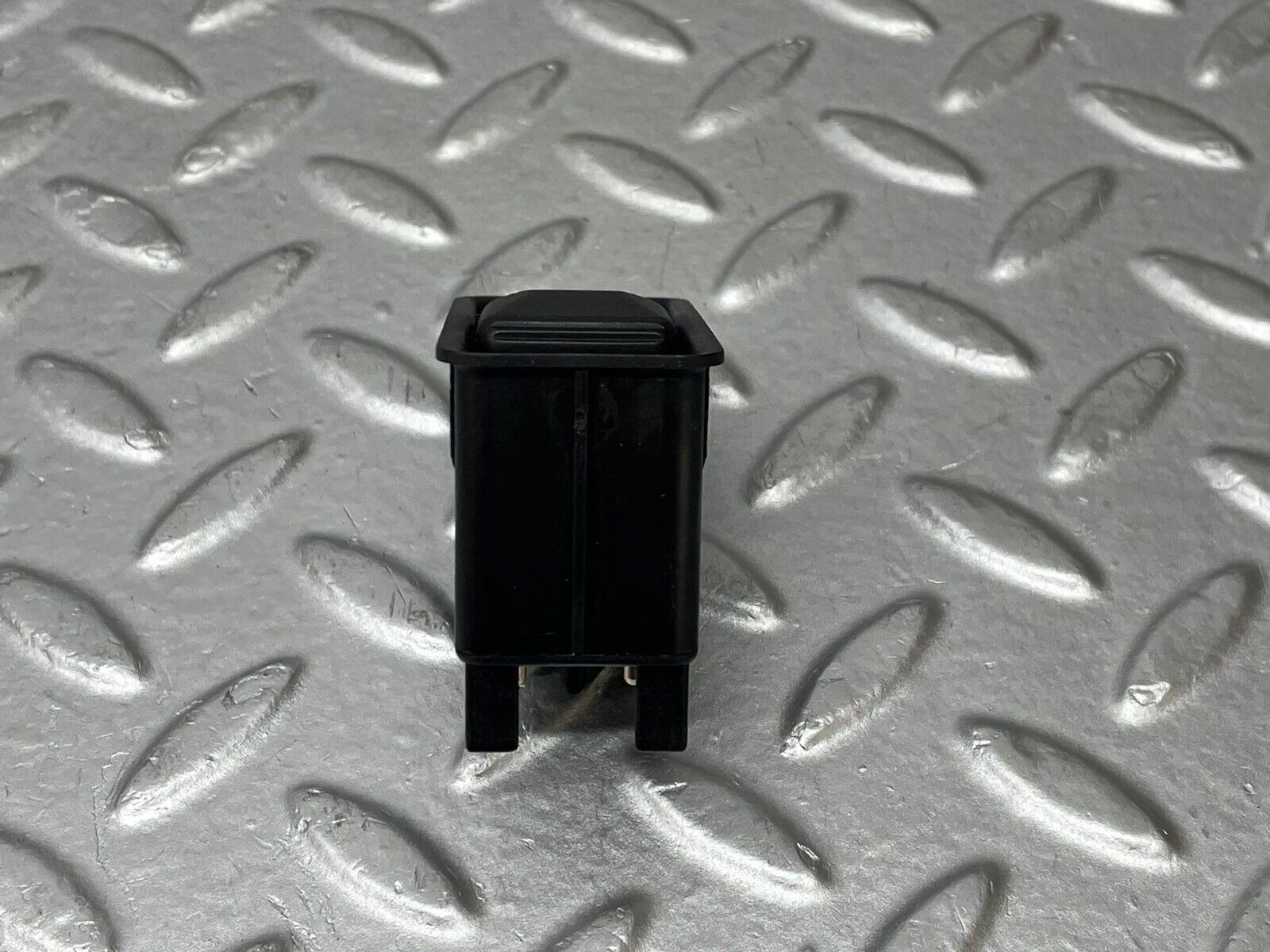 32374 Mercedes-Benz S124 300TE Wagon Sunroof Switch 1248203510