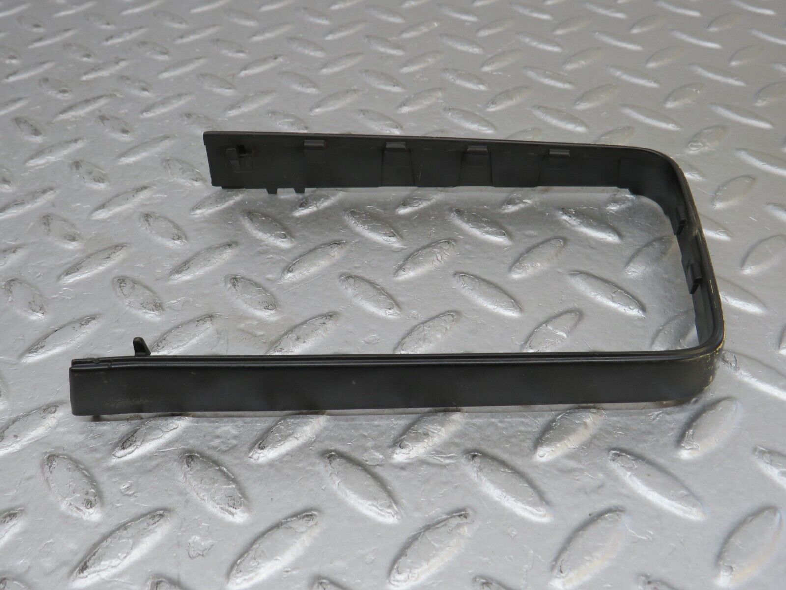 36735 Mercedes-Benz W201 190E 2.0L Wing Mirror Housing Frame Right Side 166122