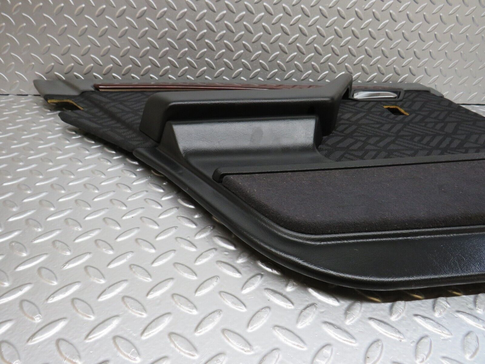 33356 Mercedes-Benz W202 C180 Rear Left Door Card 2027303770