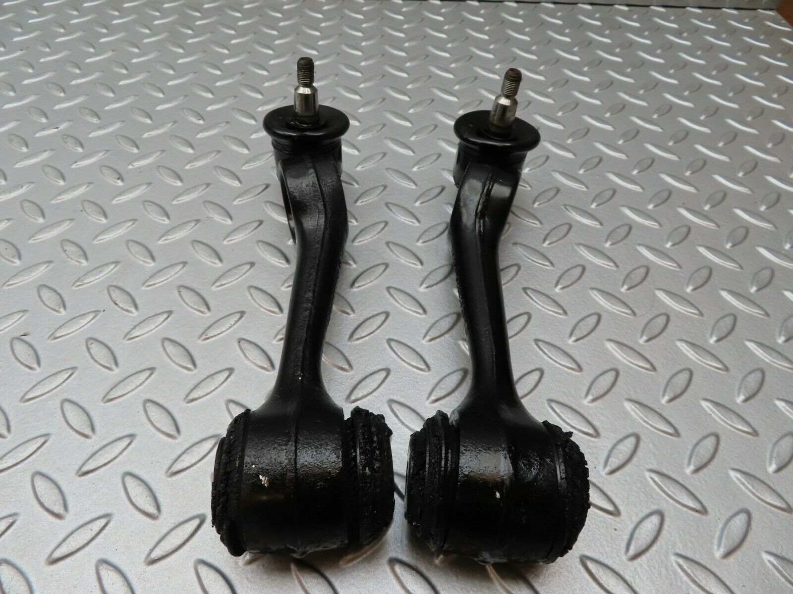 4121 Mercedes-Benz V123 240D LWB Suspension Control Arm Front Upper Left&Right