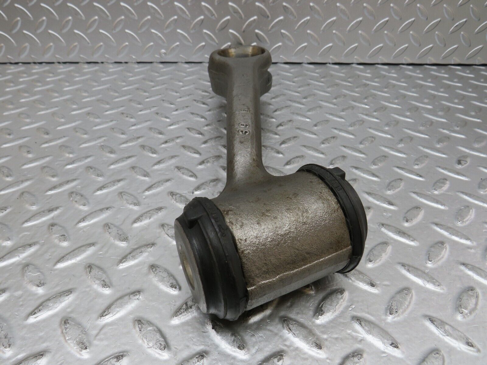 27074 Mercedes-Benz W123 280E Front Left Lower Control Arm New 22WSW