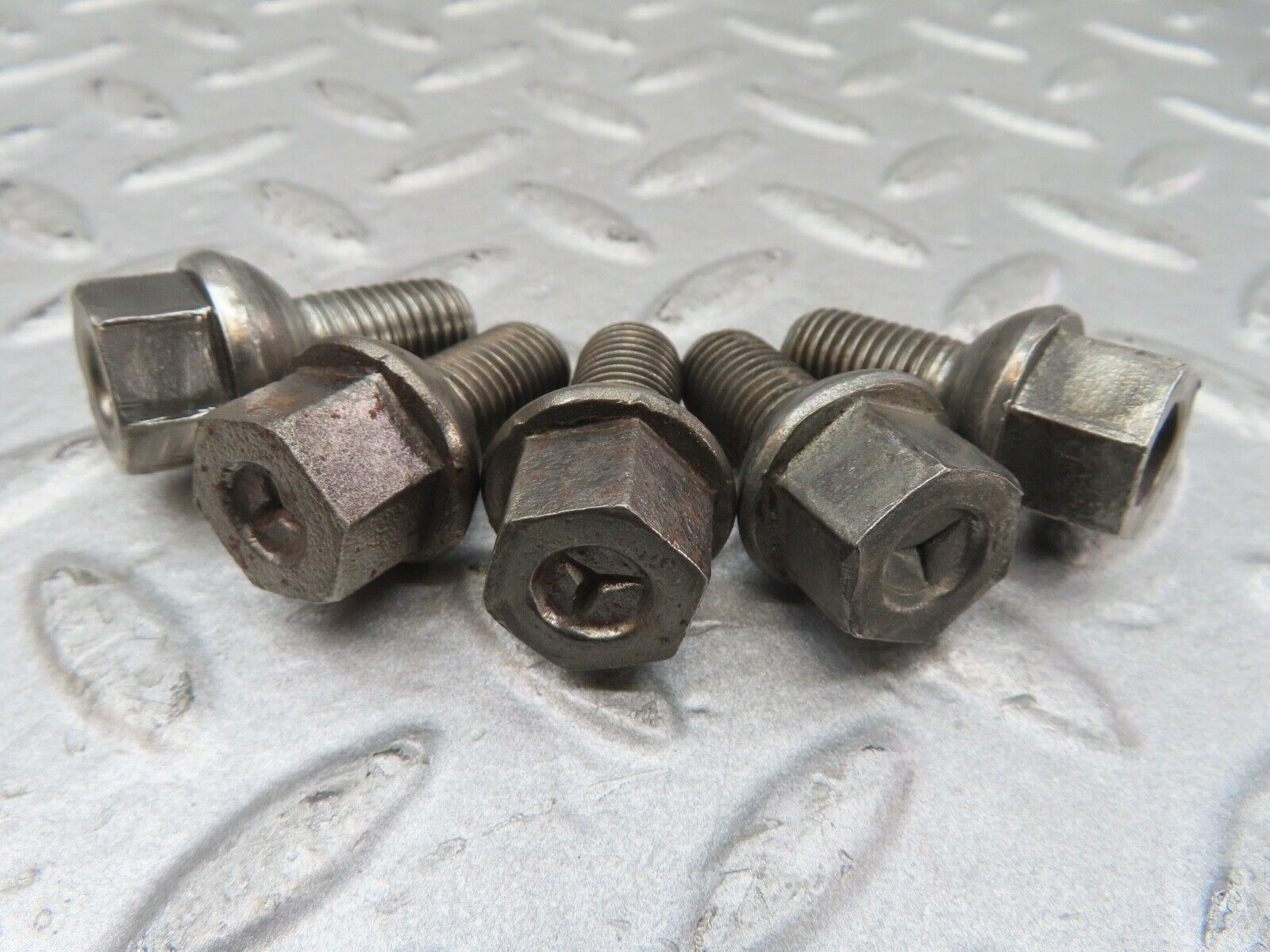 16788 Mercedes-Benz 5x Steel Wheel Lug Bolt M12x1.5