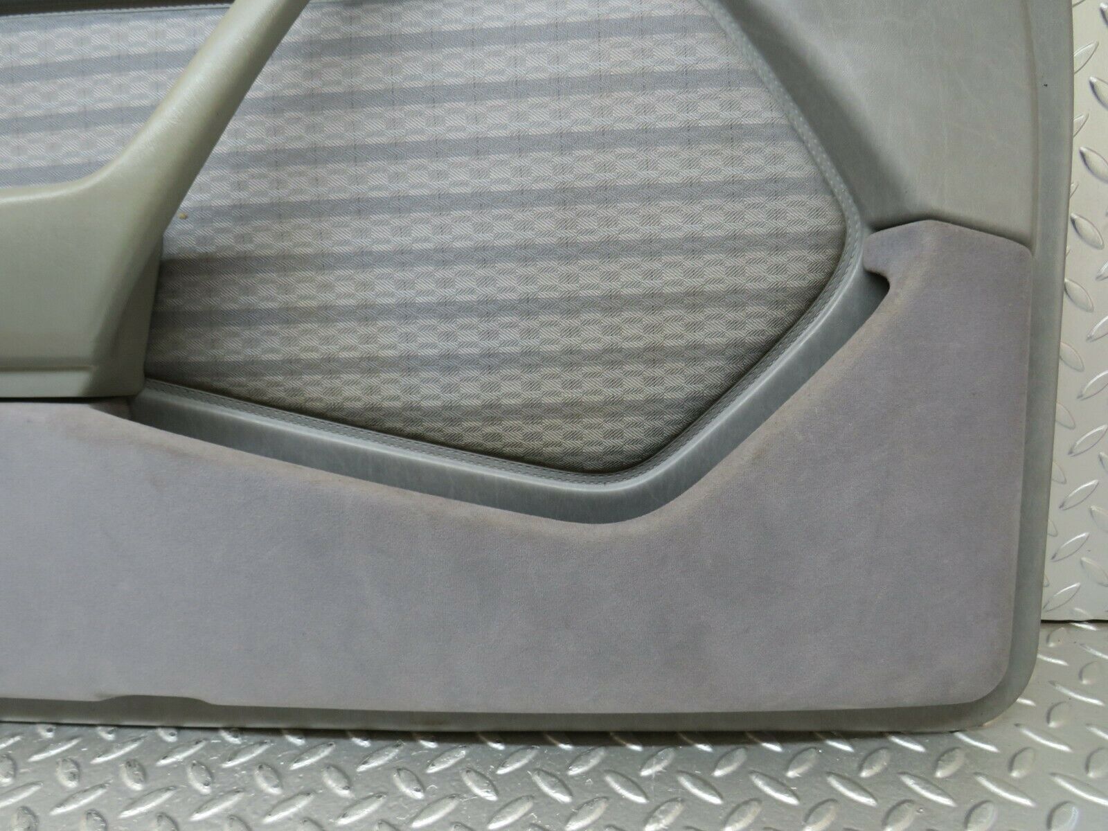 24220 Mercedes-Benz S124 220TE Wagon Front Left Door Card Grey