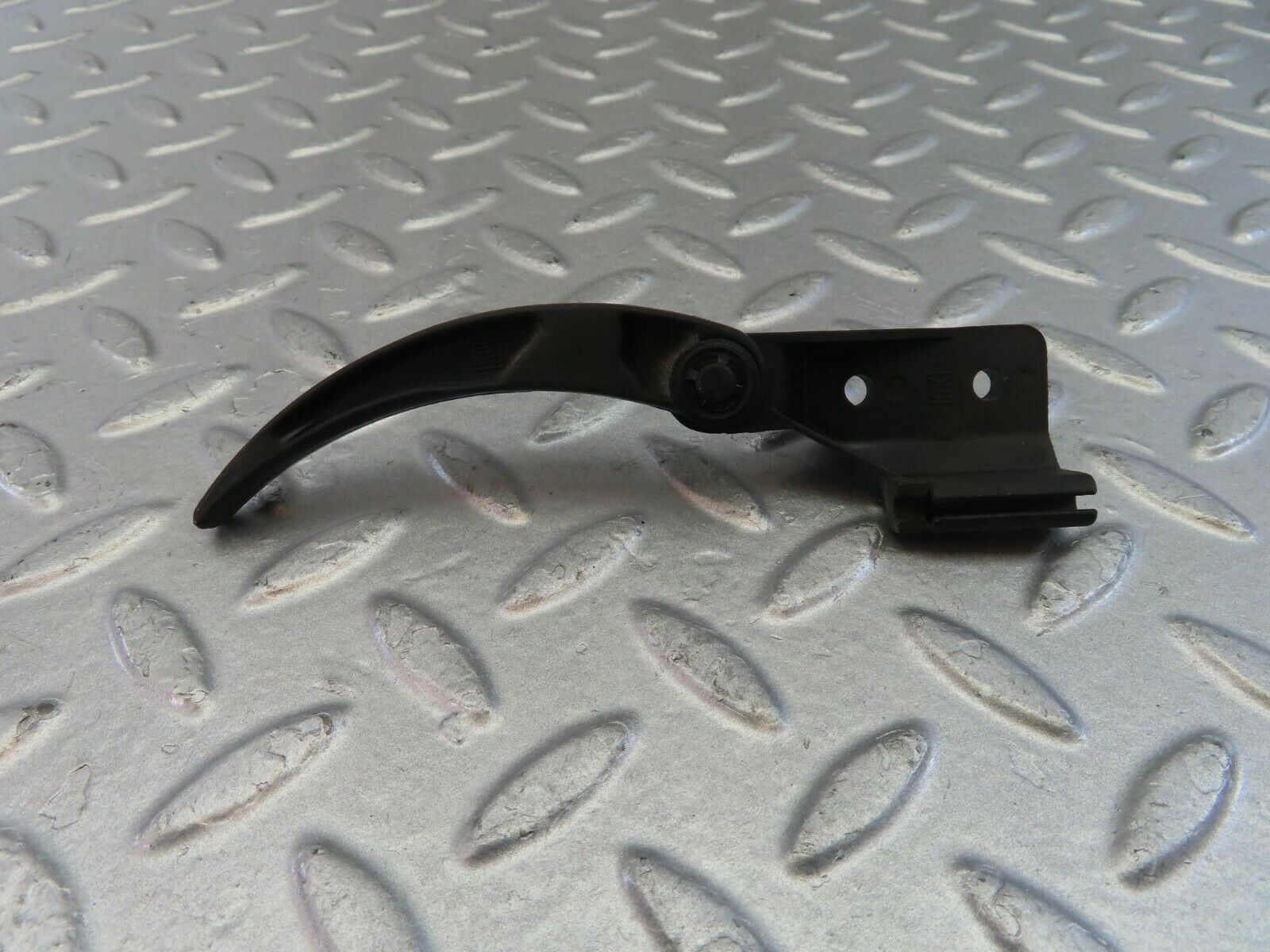 10037 Mercedes-Benz C123 230CE Coupe Hood Opener Bonnet Opener Release