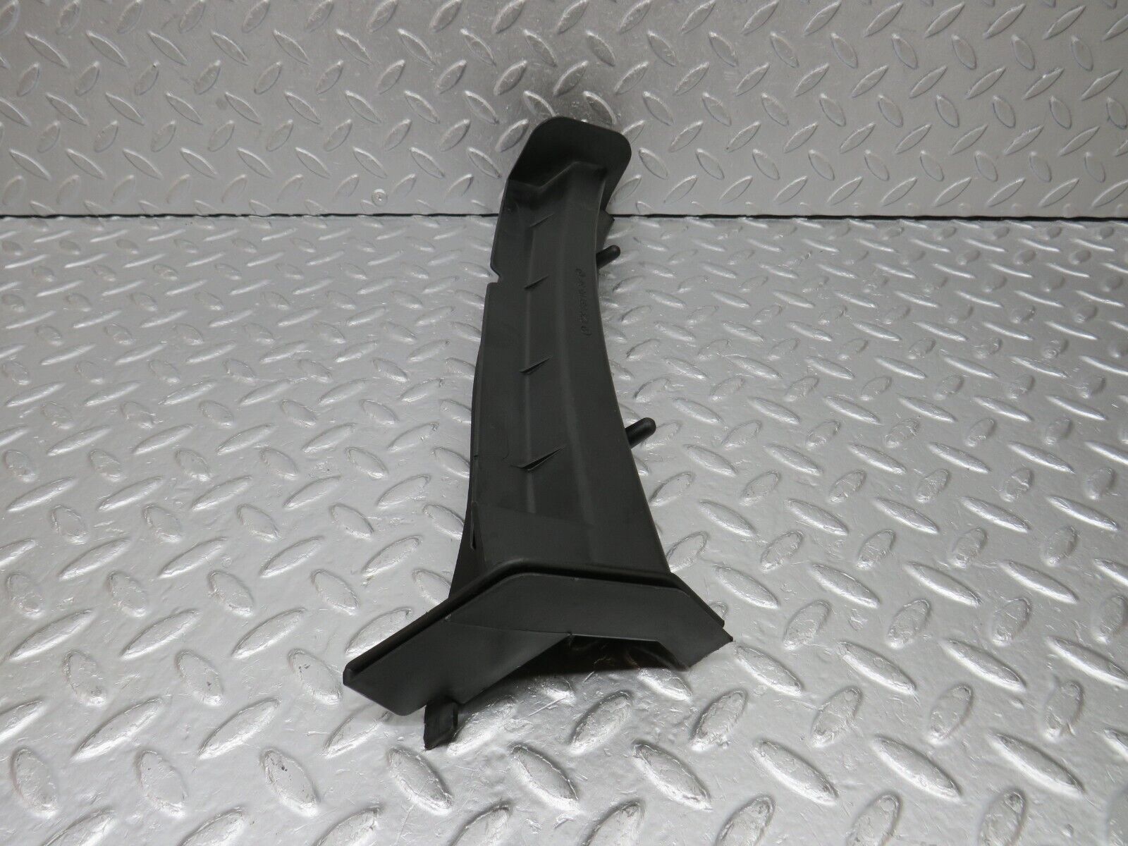 39359 Mercedes-Benz R129 320SL Coupe Windscreen Drain Channel Left 1298310536