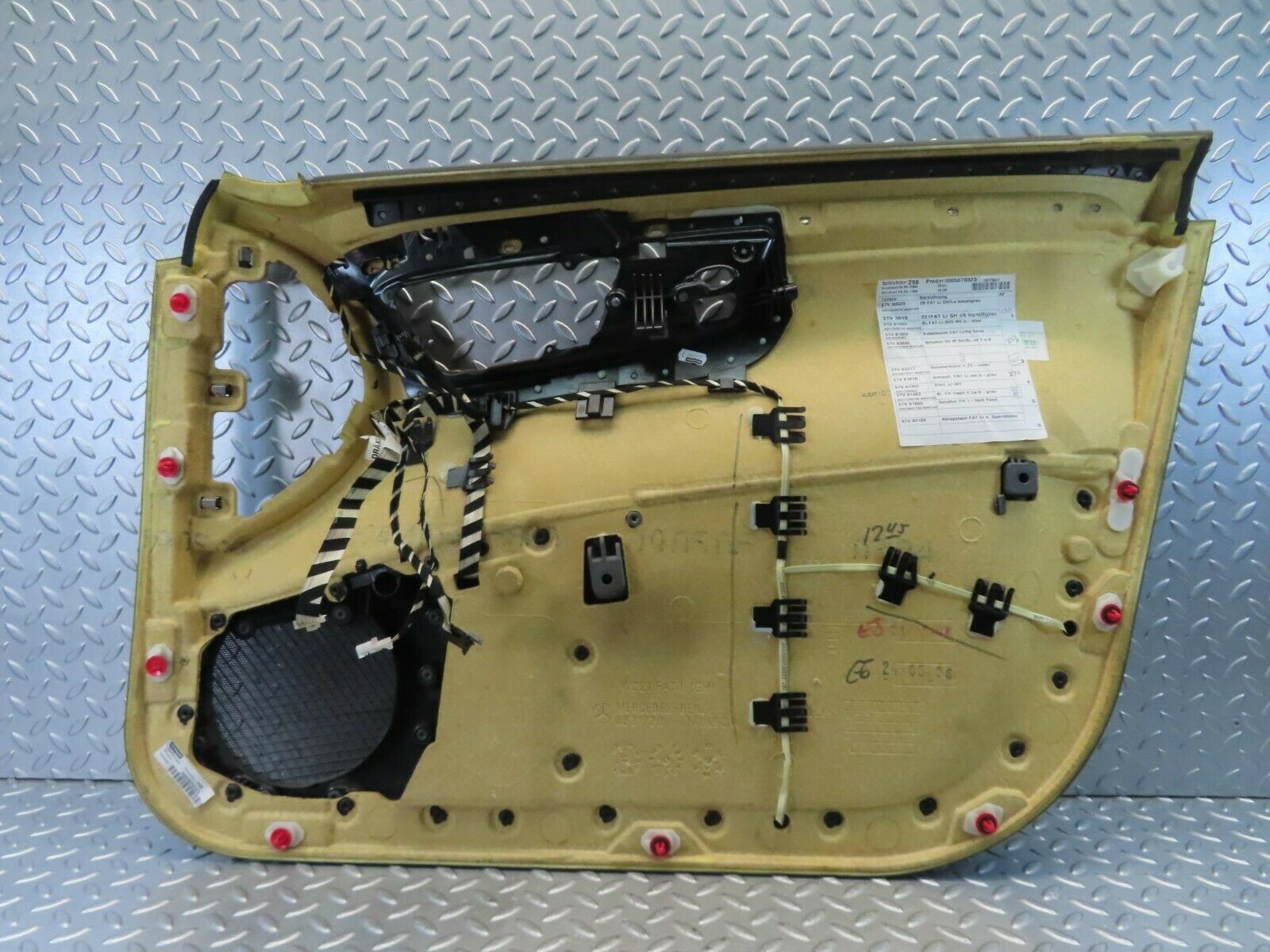 11164 Mercedes-Benz W221 S320 Front Left Door Card