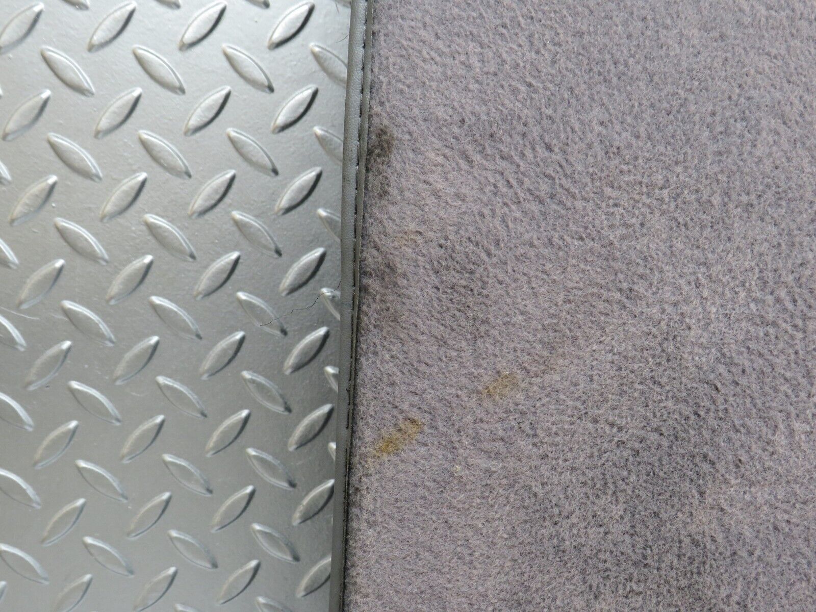 39527 Mercedes-Benz R129 320SL Coupe Trunk Boot Floor Carpet Grey