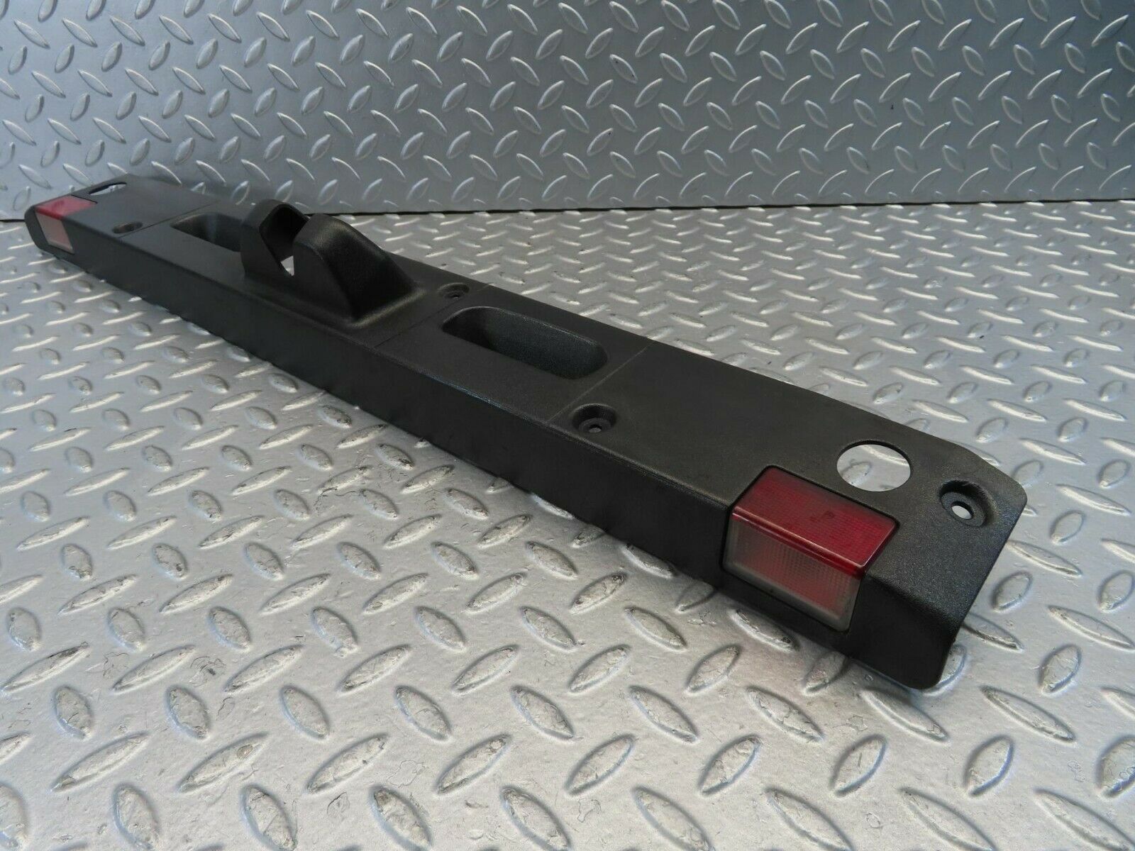 11160 Mercedes-Benz W221 S320 Trunk Cover Trim 221500093