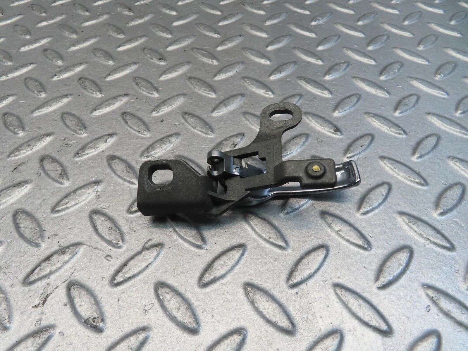 11380 Mercedes-Benz C123 230CE Coupe Left Interior Door Handle 1237600161