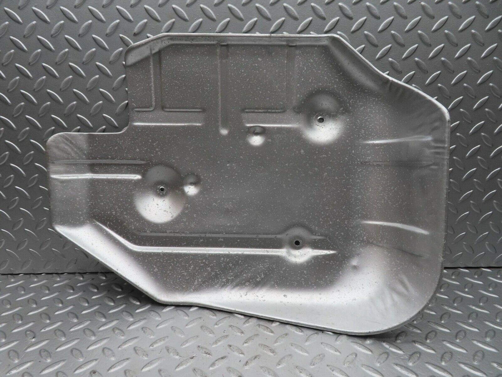 15151 Mercedes-Benz W140 S320 Exhaust Heat Shield